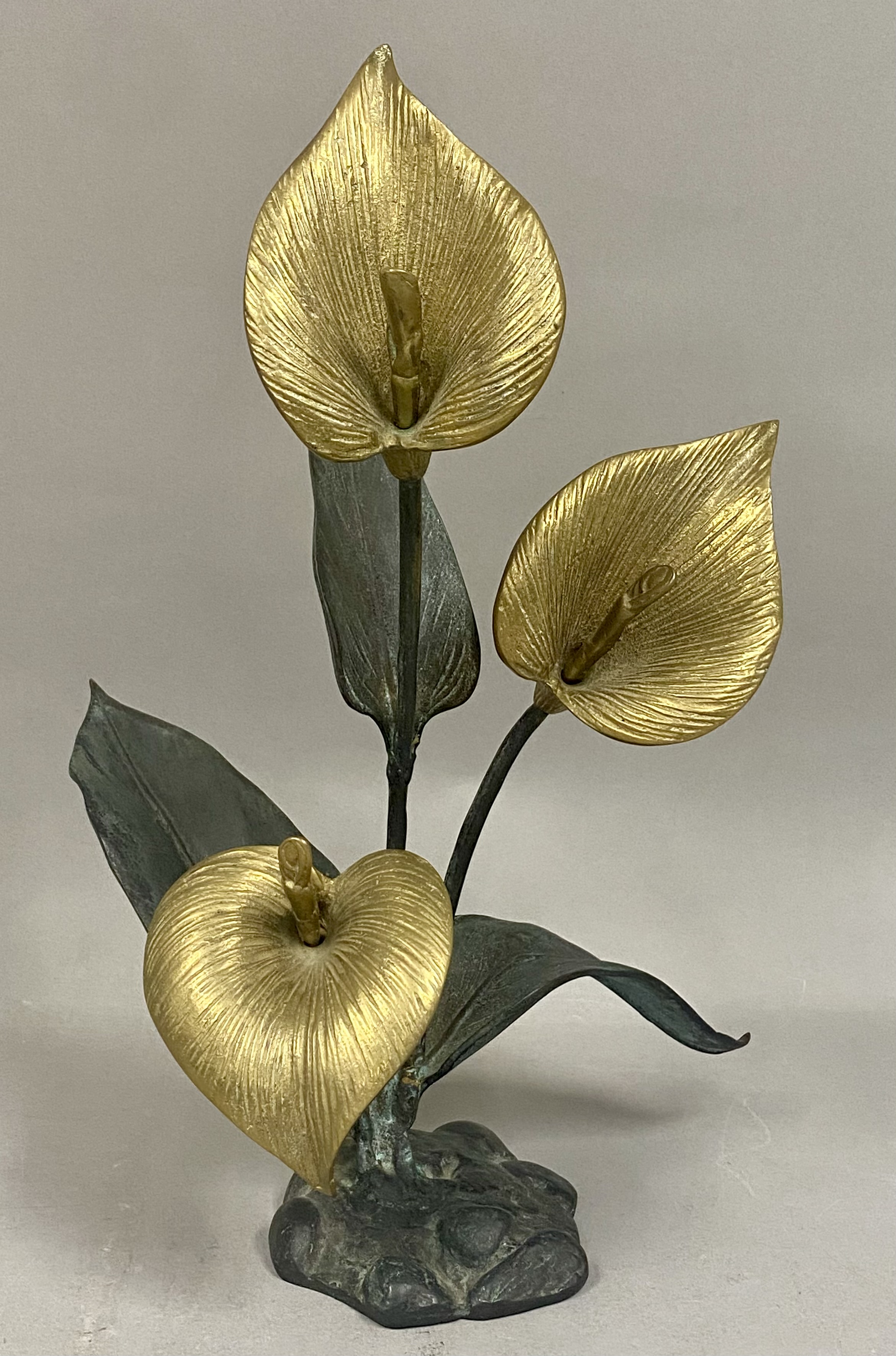 Two-Tone Calla Lily Sculpture
