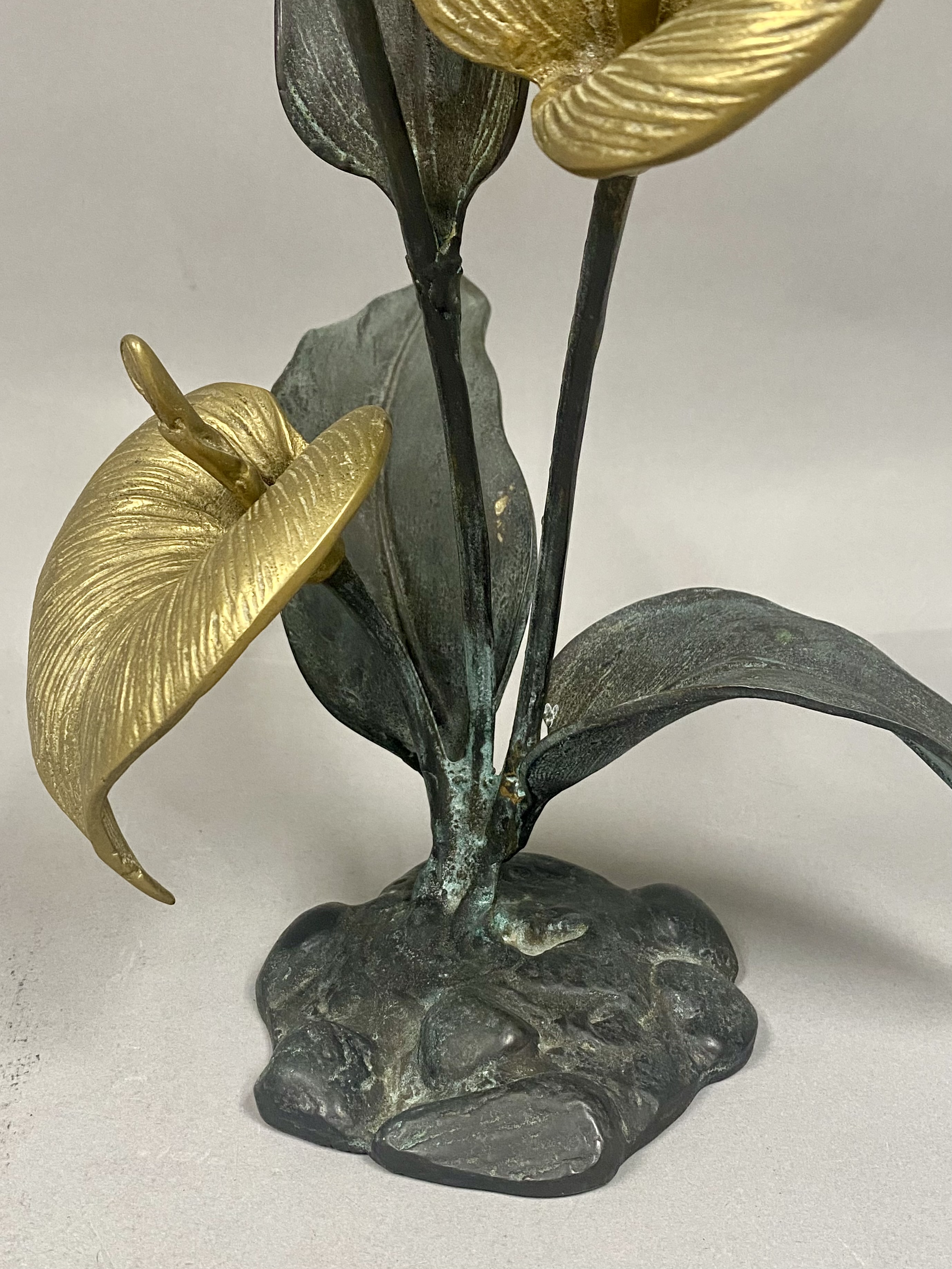 Two-Tone Calla Lily Sculpture