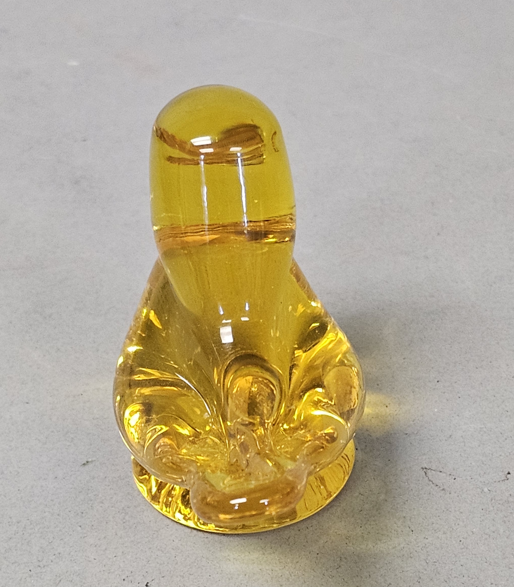 Leo Ward Titan Art Glass Golden Canary Bird