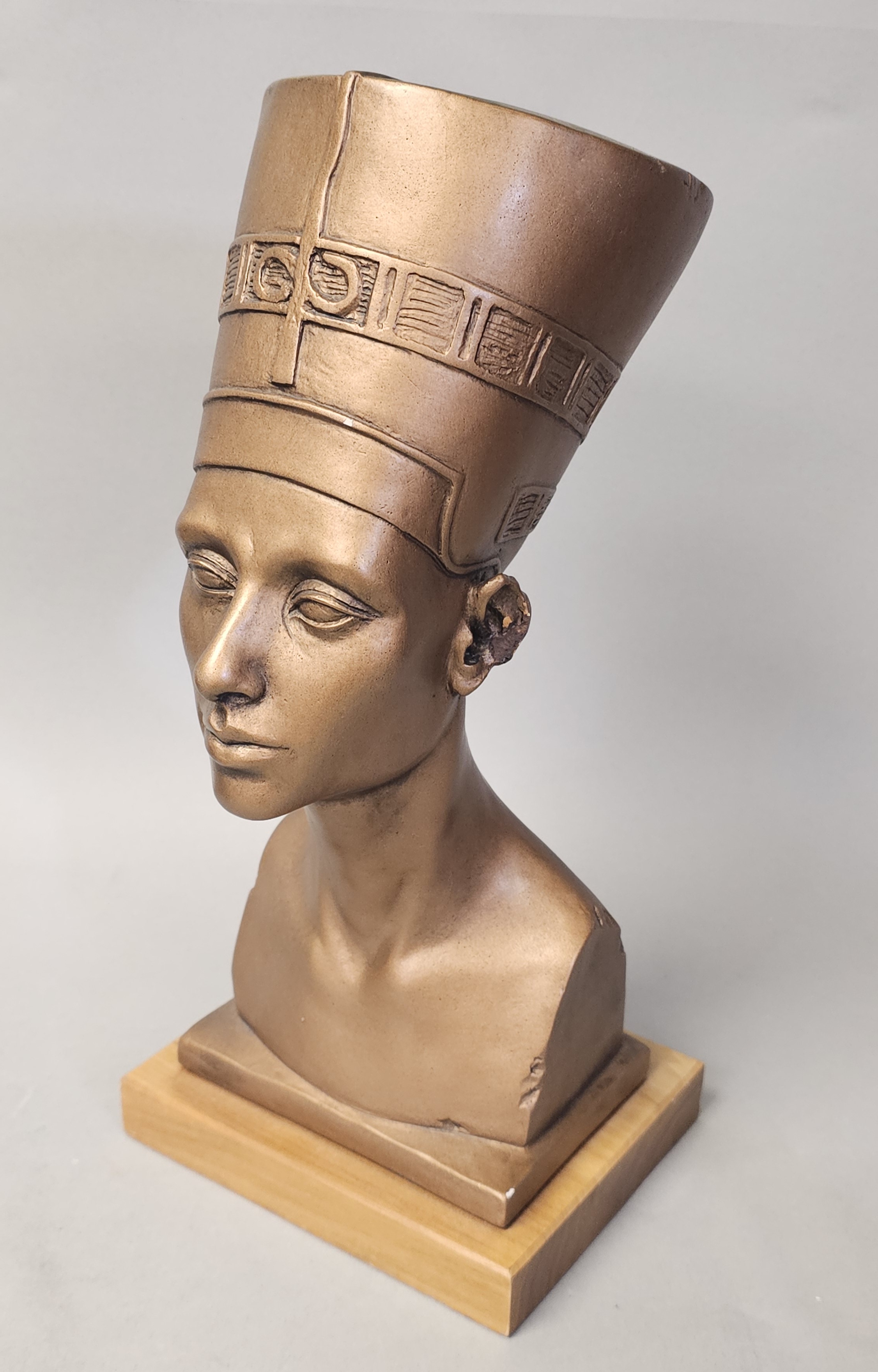 Austin Productions 1961 Nefertiti Bust