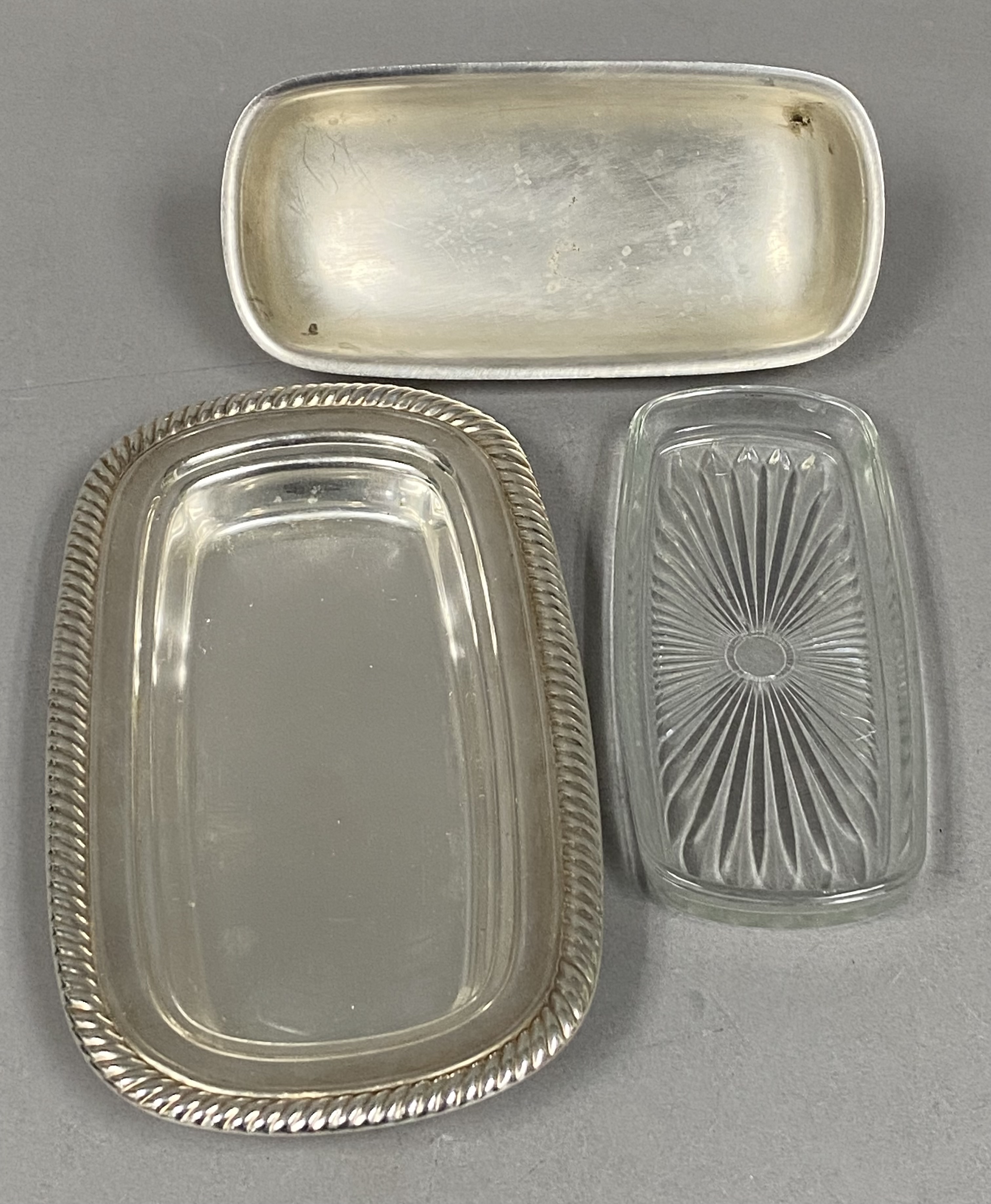 Wm. Rogers Silverplate Serving Group