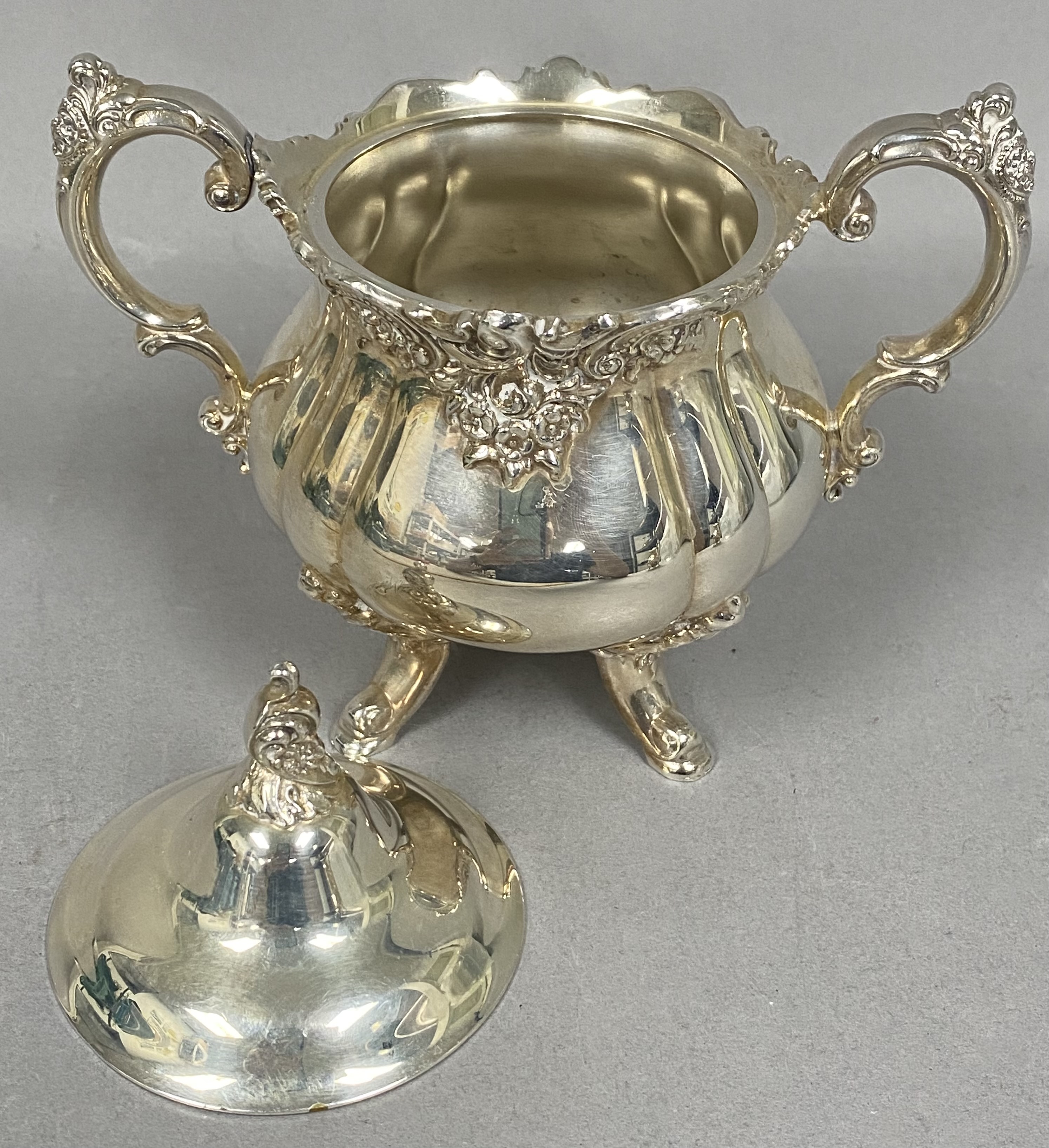 Wallace Baroque Cream and Sugar Set