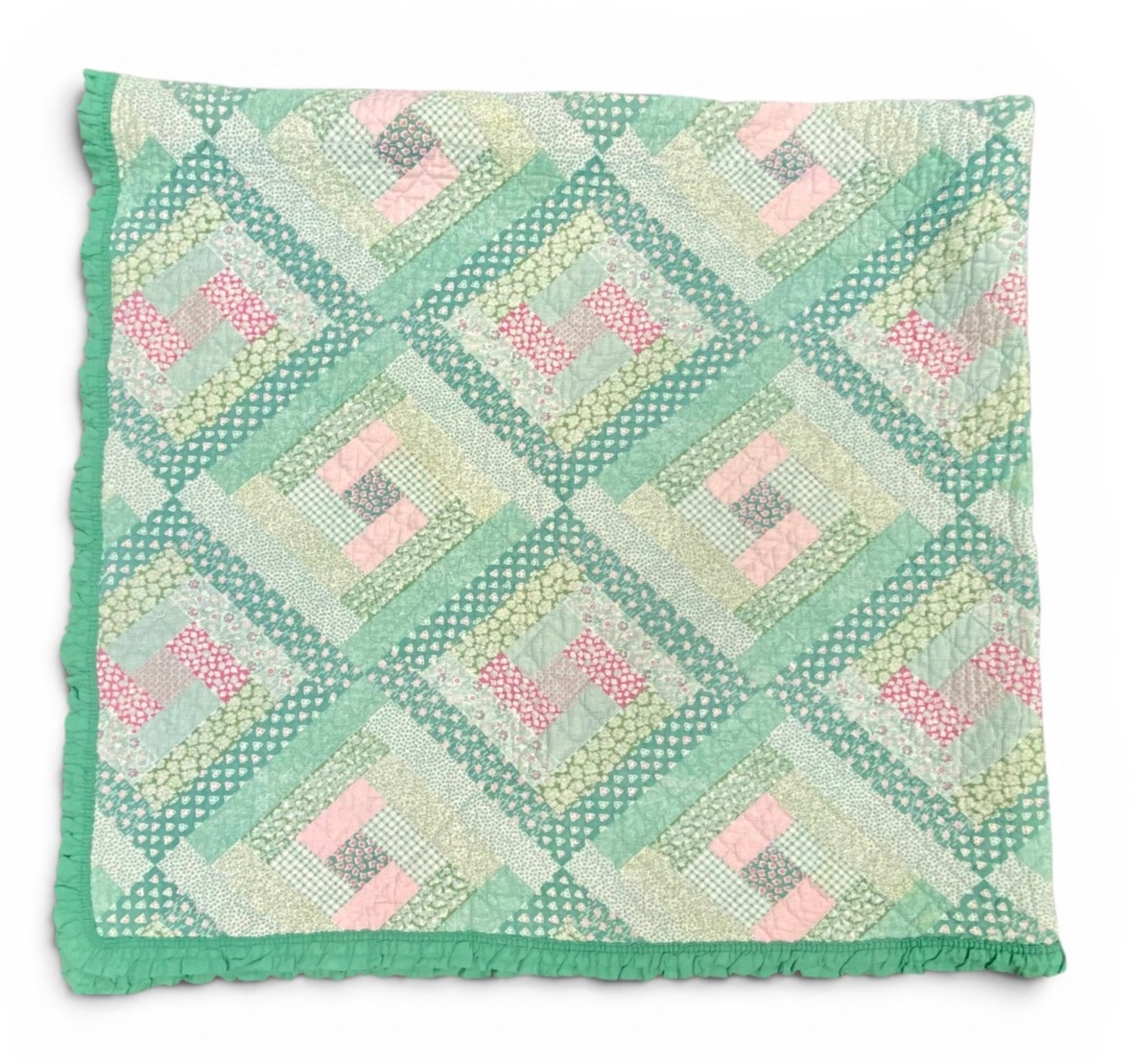 Log Cabin Pattern Patchwork Quilt