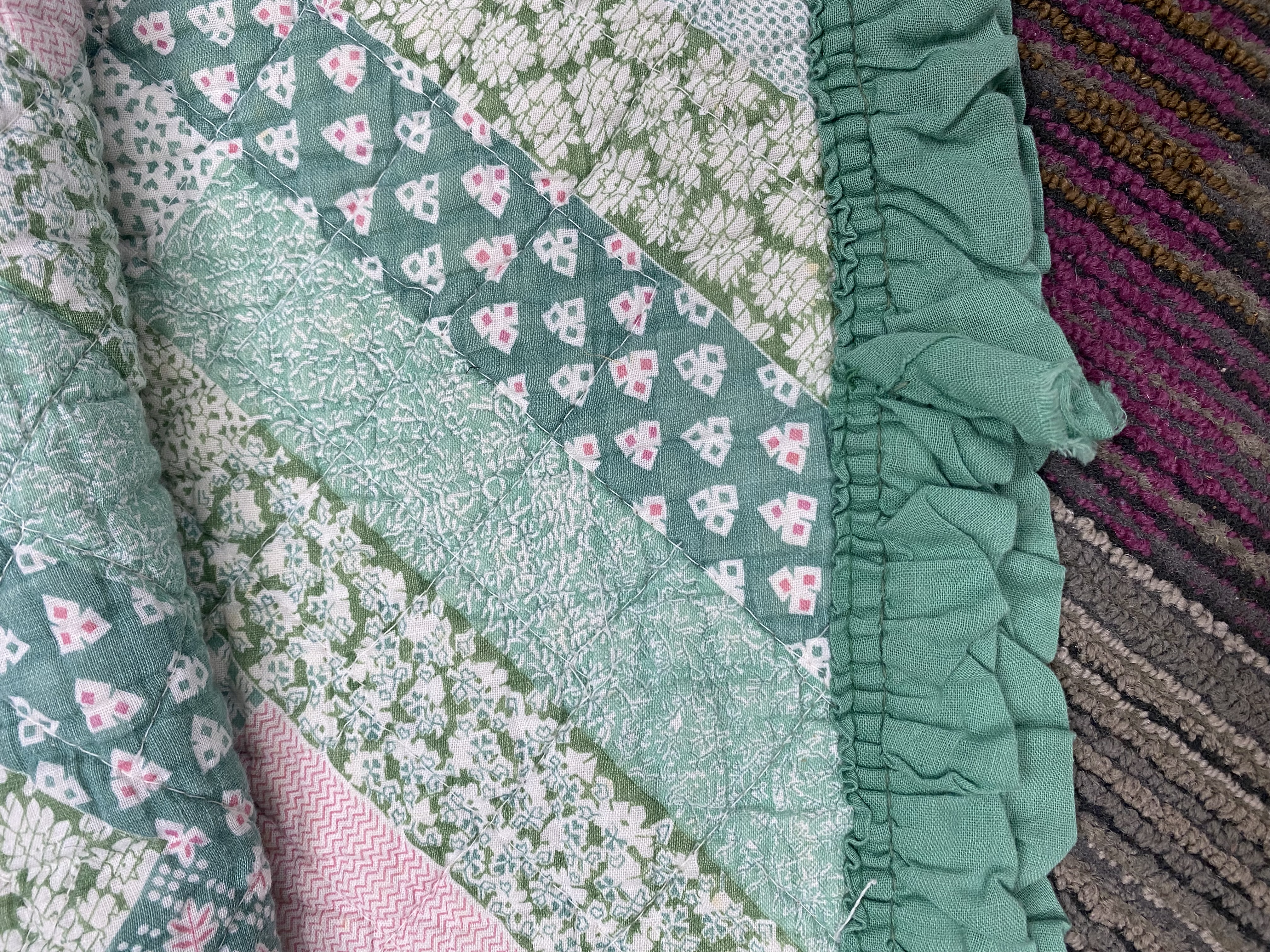 Log Cabin Pattern Patchwork Quilt