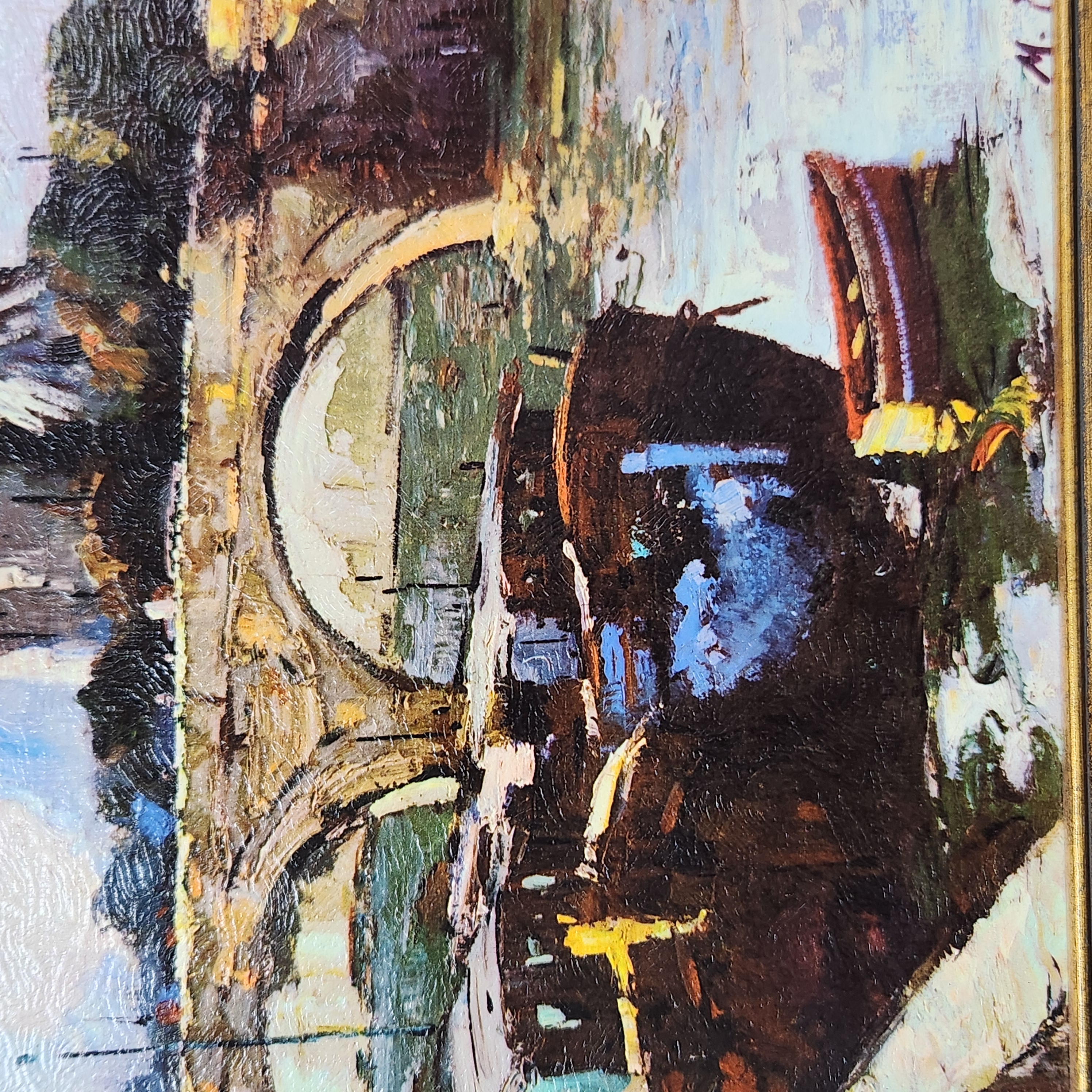 M. Robert Paris Notre-Dame Oil