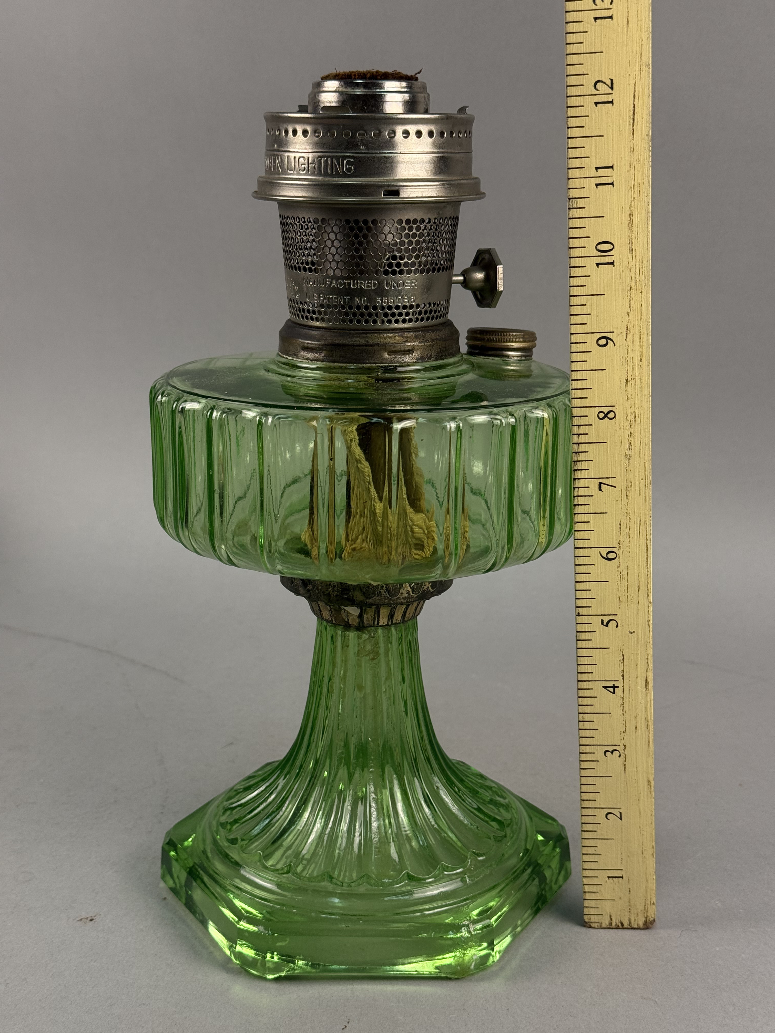Aladdin Model 23 Green Cathedral Lamp