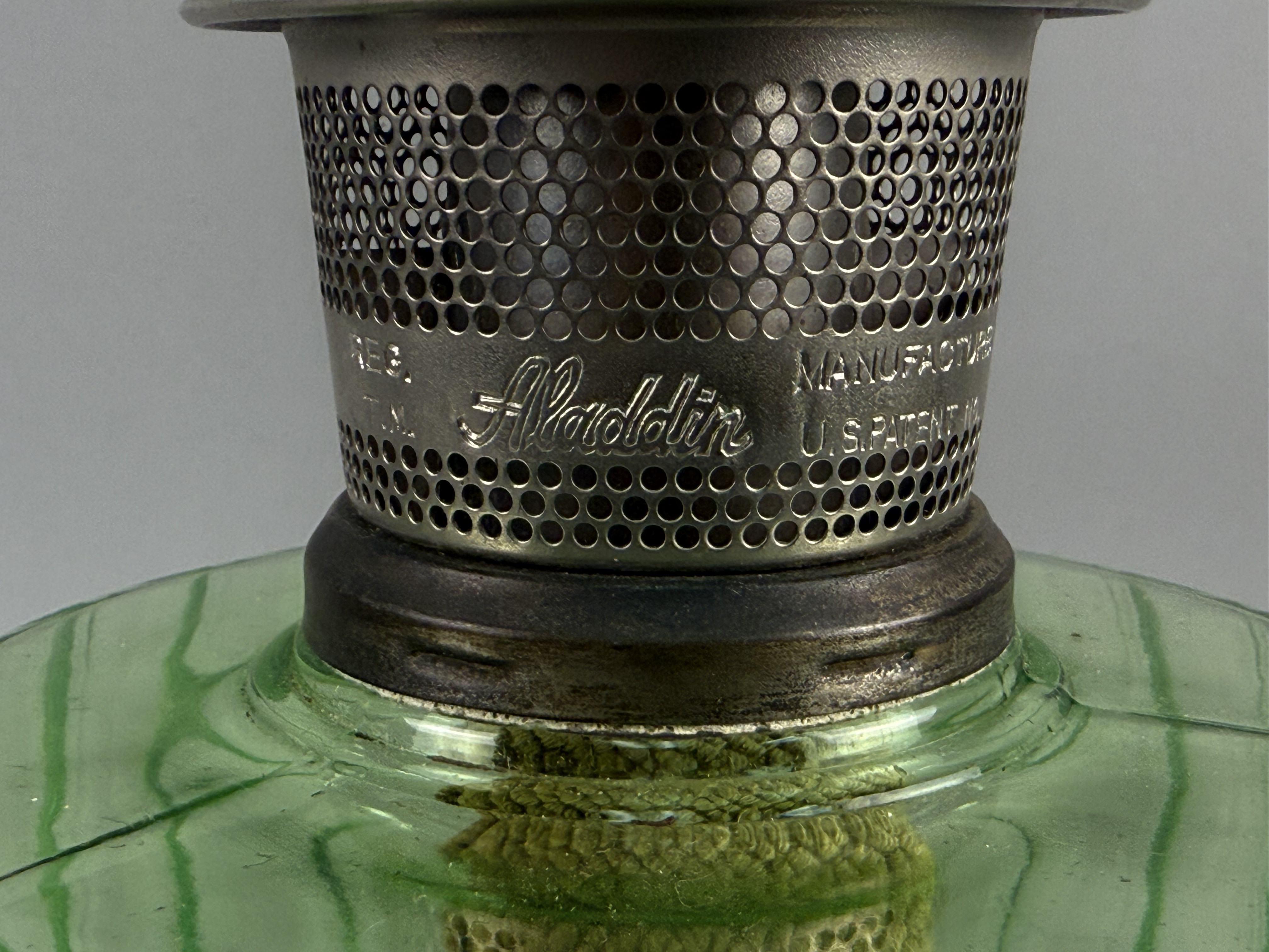 Aladdin Model 23 Green Cathedral Lamp