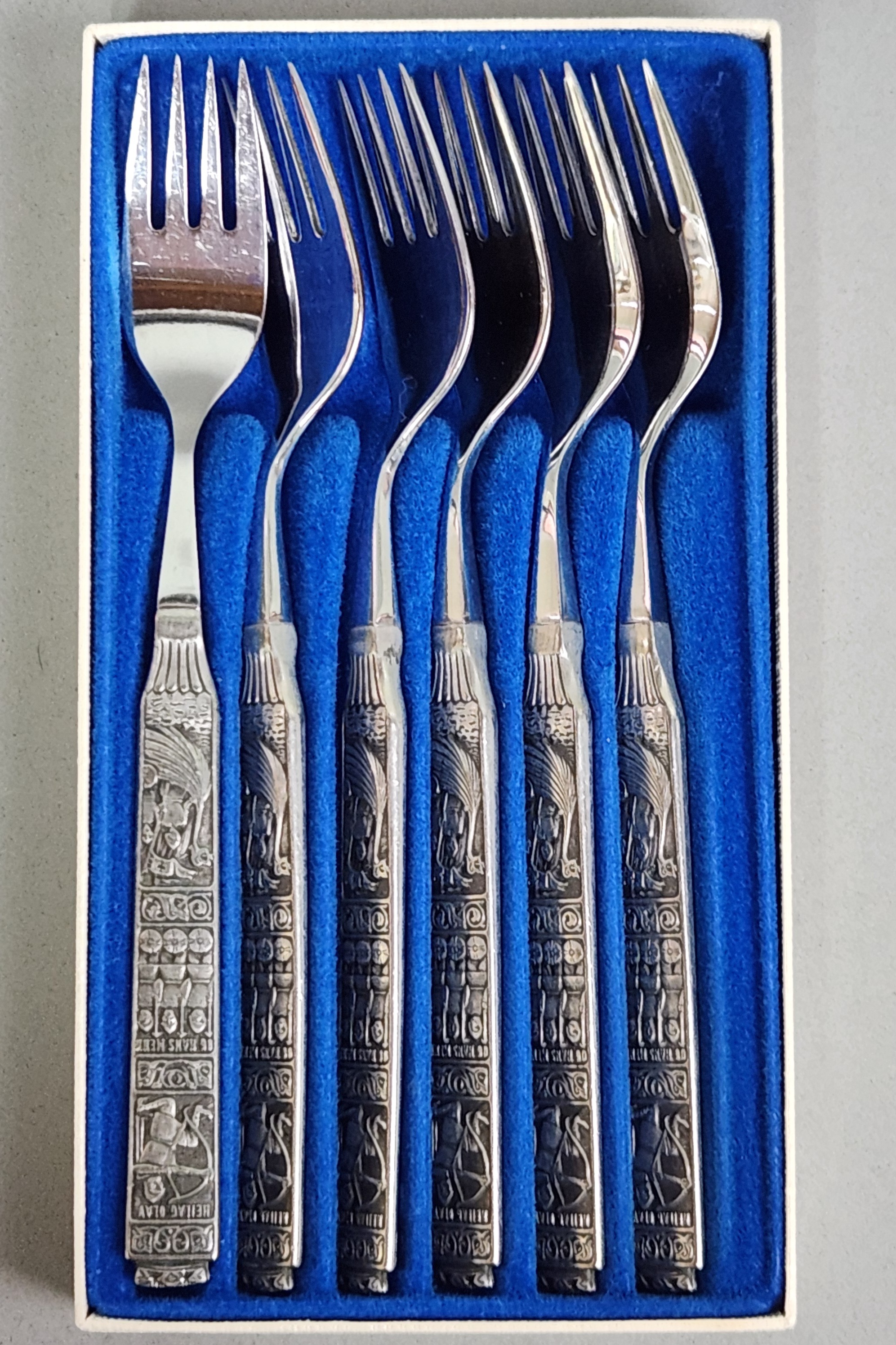Six Konge-Tinn Norwegian Pewter Forks