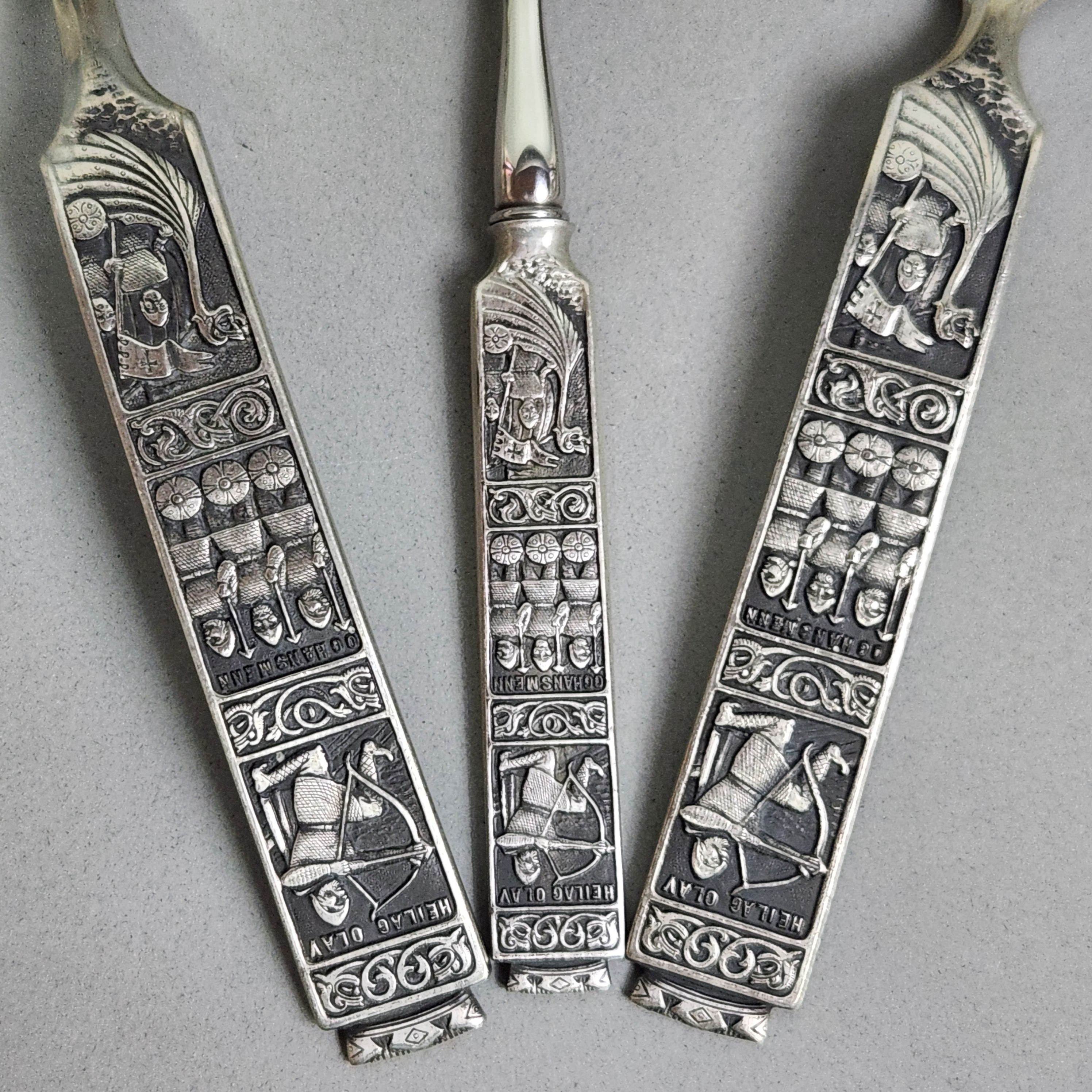 Konge-tinn Norwegian Pewter Servers
