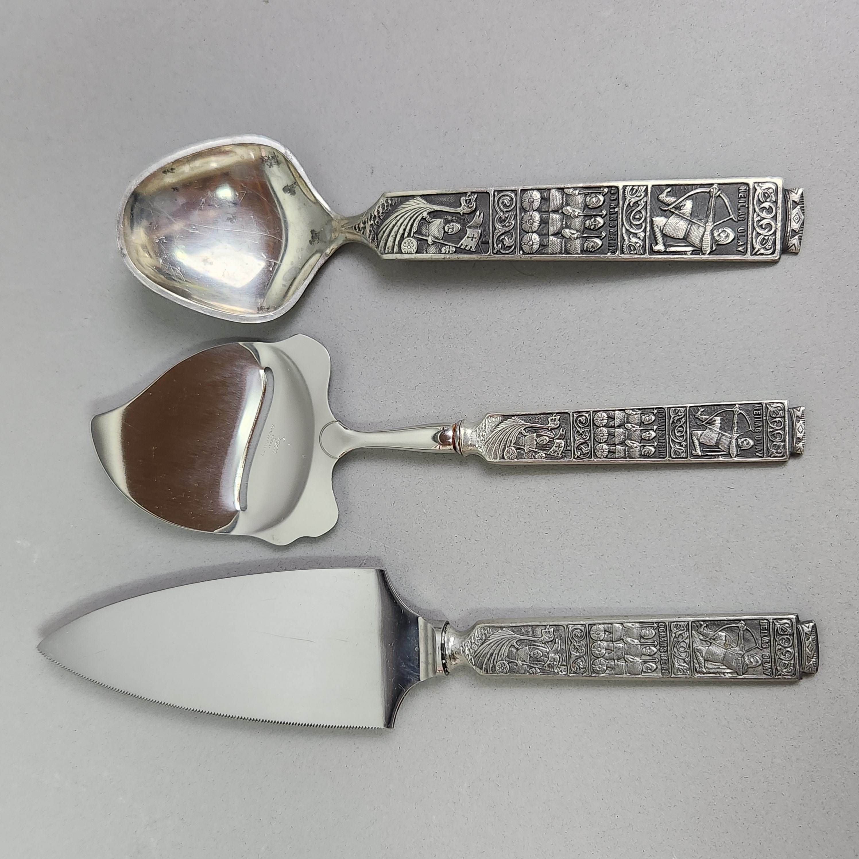 Konge Tinn Pewter Serving Set