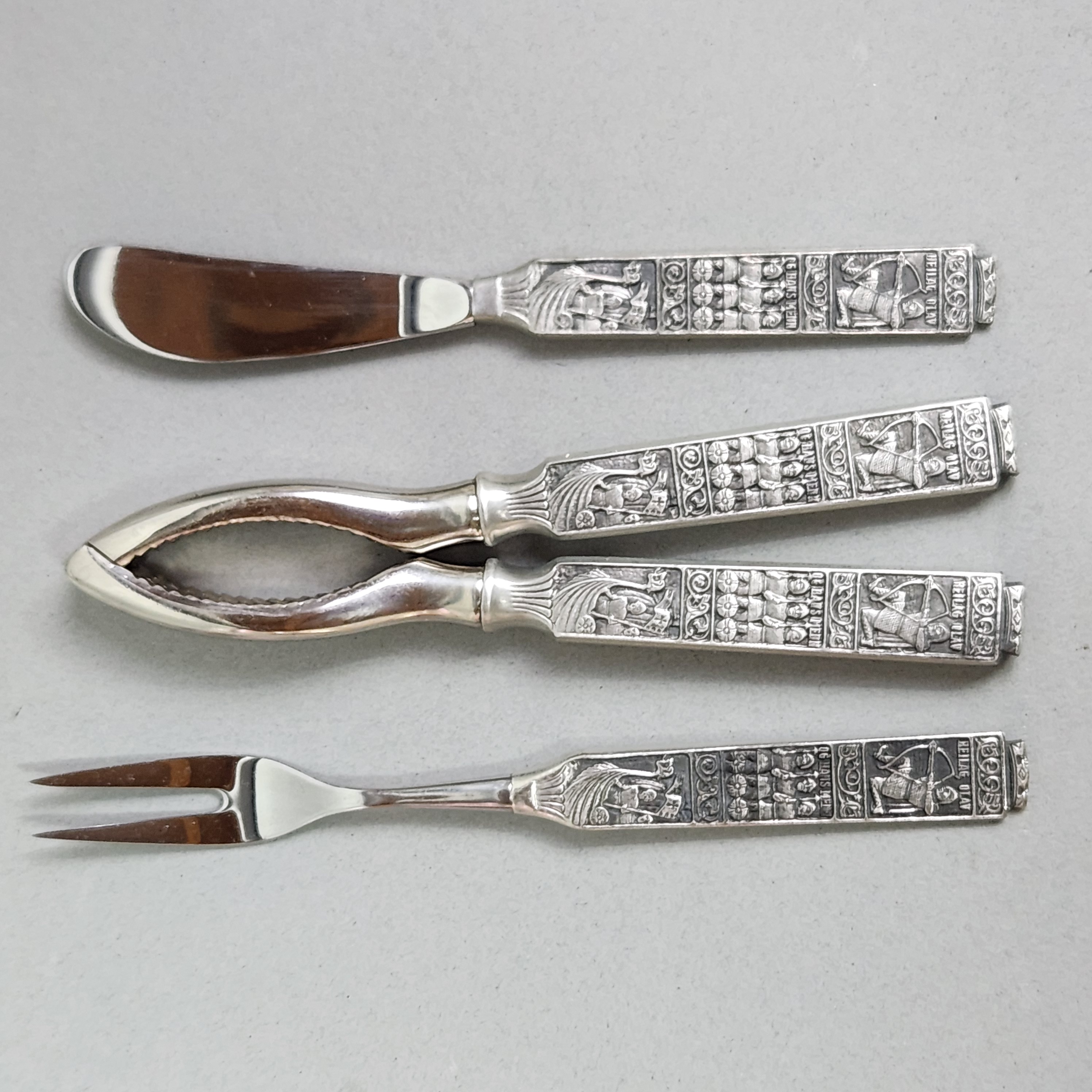 Konge-Tinn Norwegian Pewter Serving Set