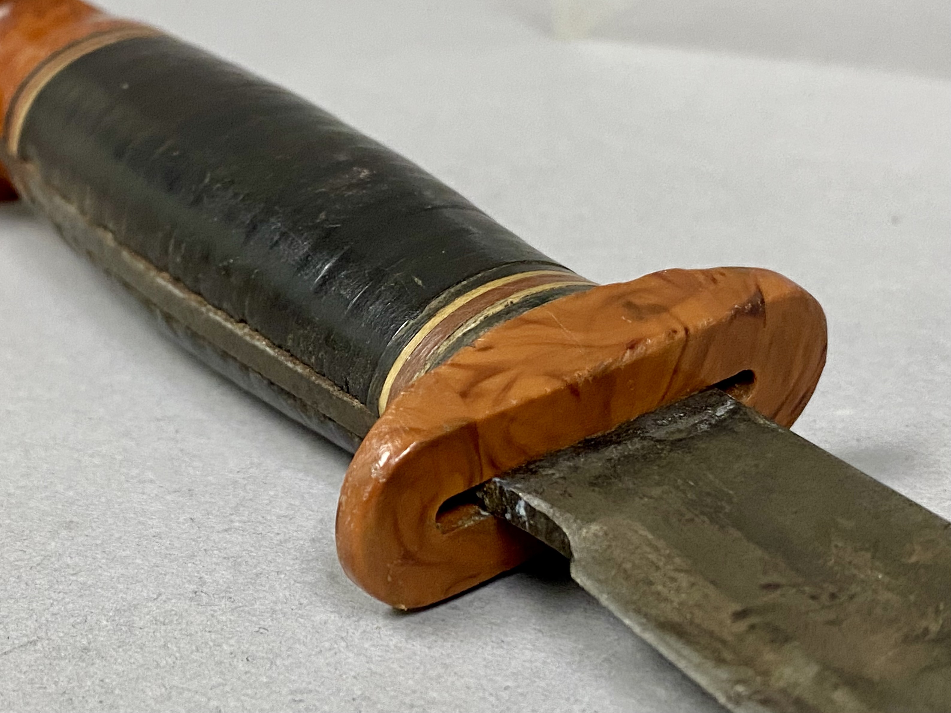 Wesco Patented Split Tang Hunting Knife