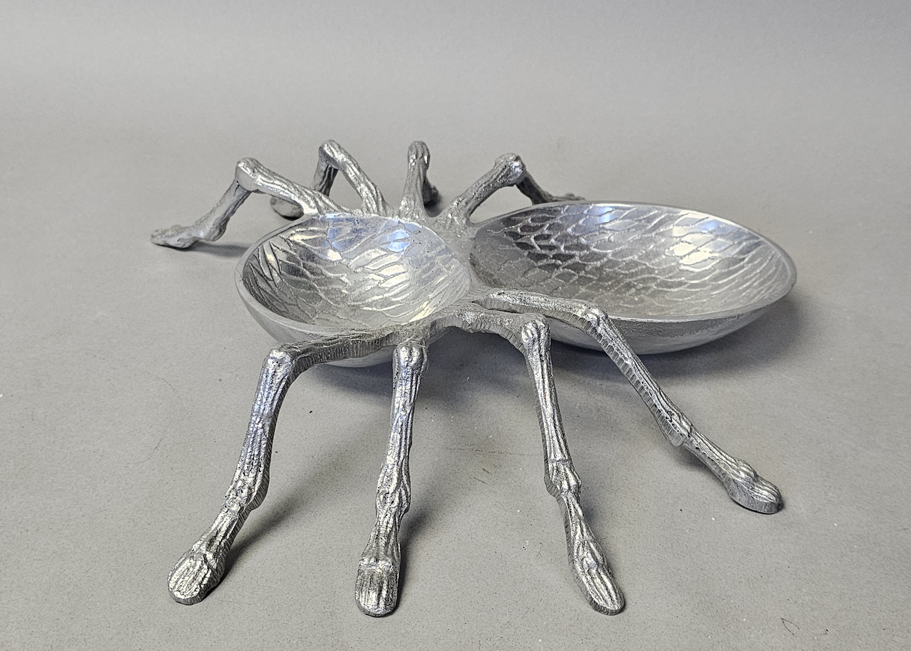 Cast Aluminum Spider Form Dish