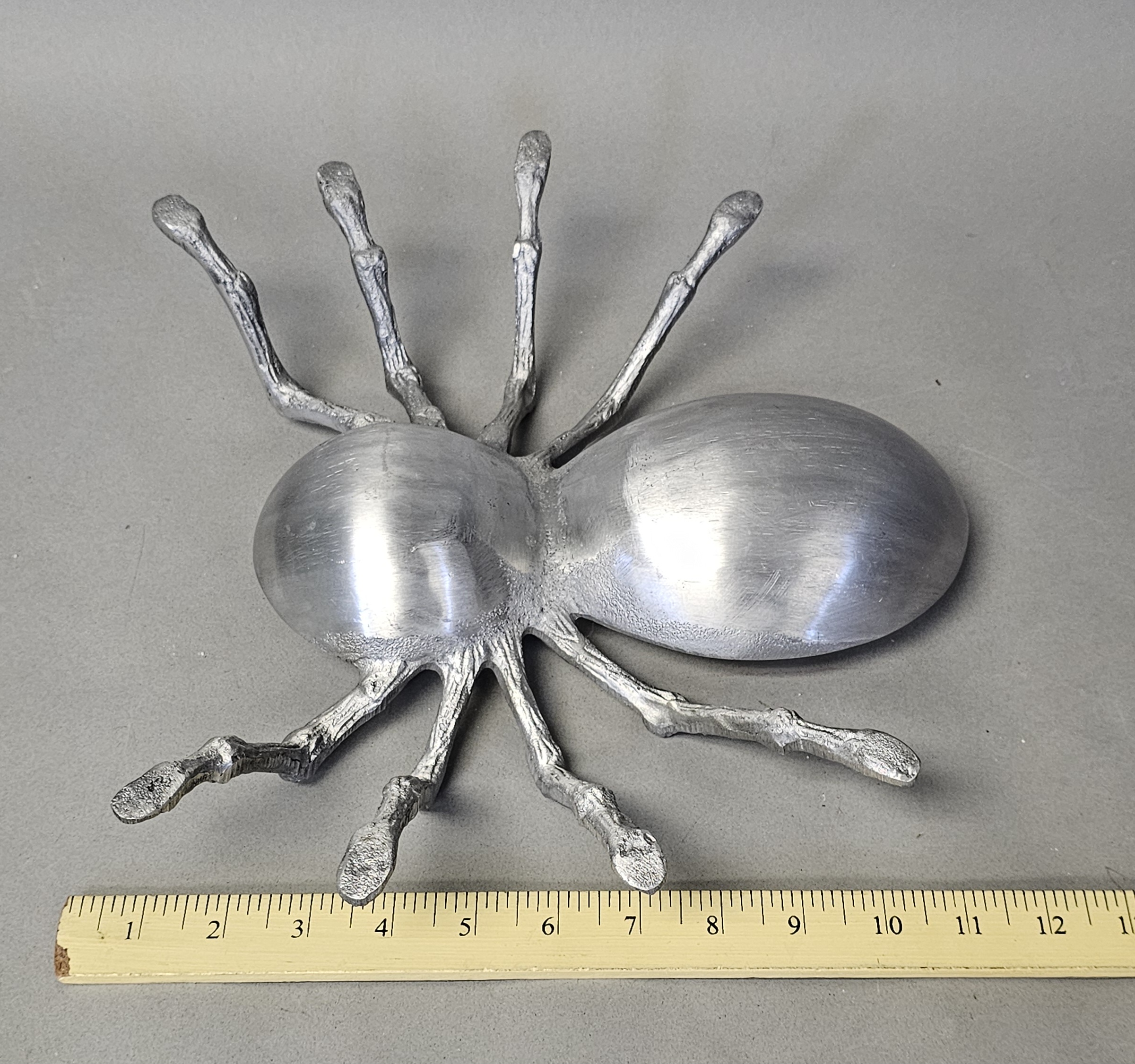 Cast Aluminum Spider Form Dish