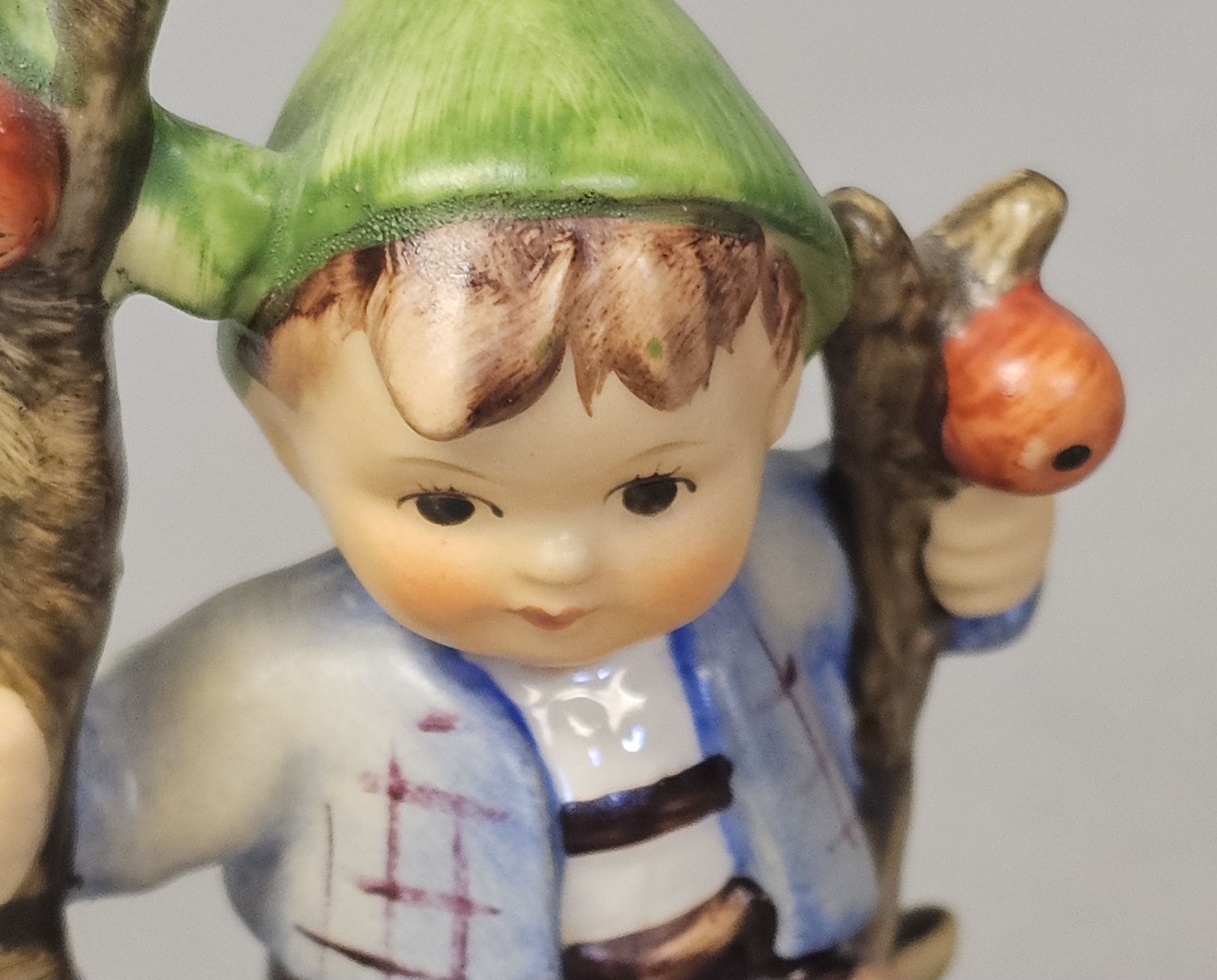 Goebel Hummel Apple Tree Boy and Girl