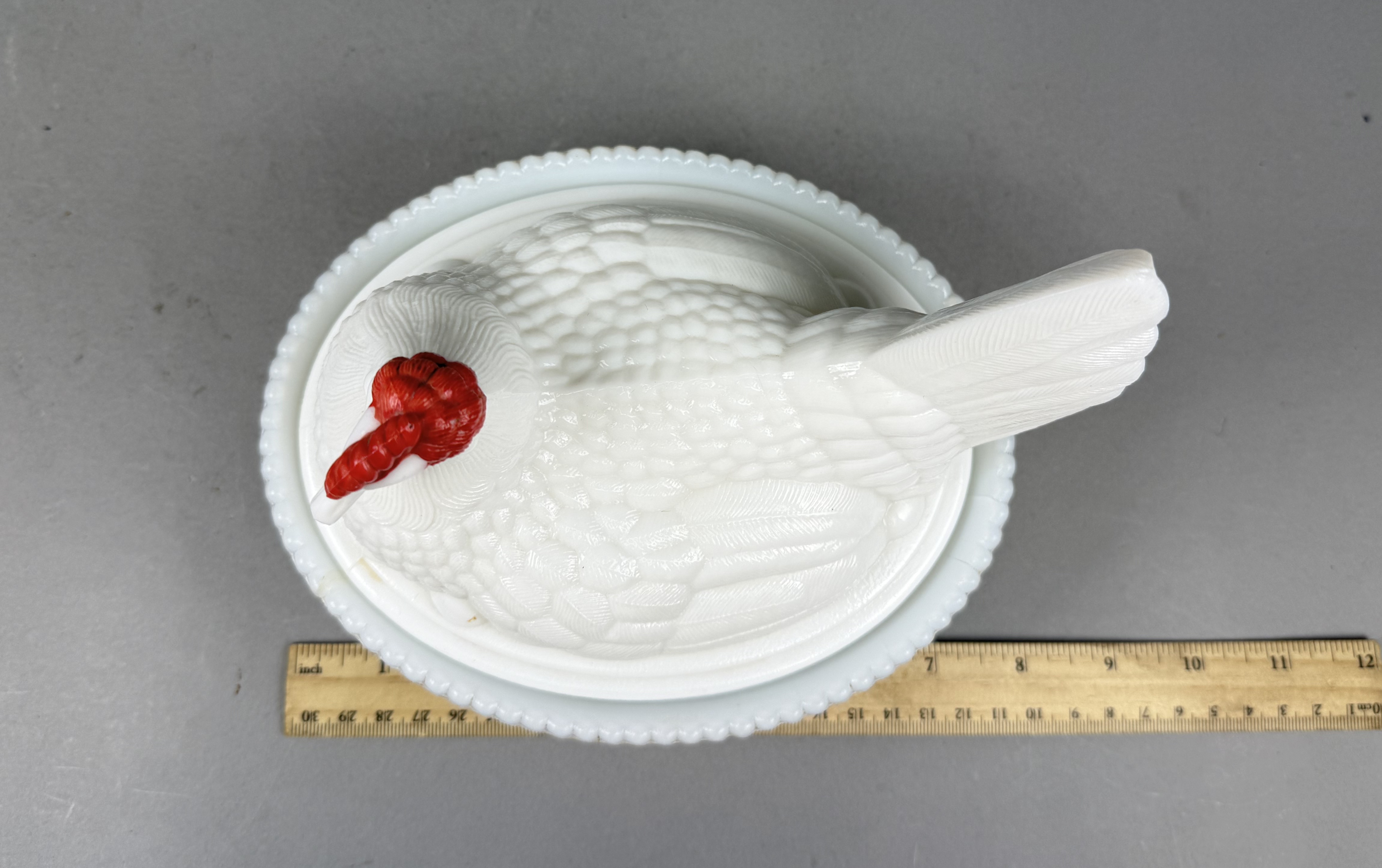 Tiara Exclusives Milk Glass Hen on Nest