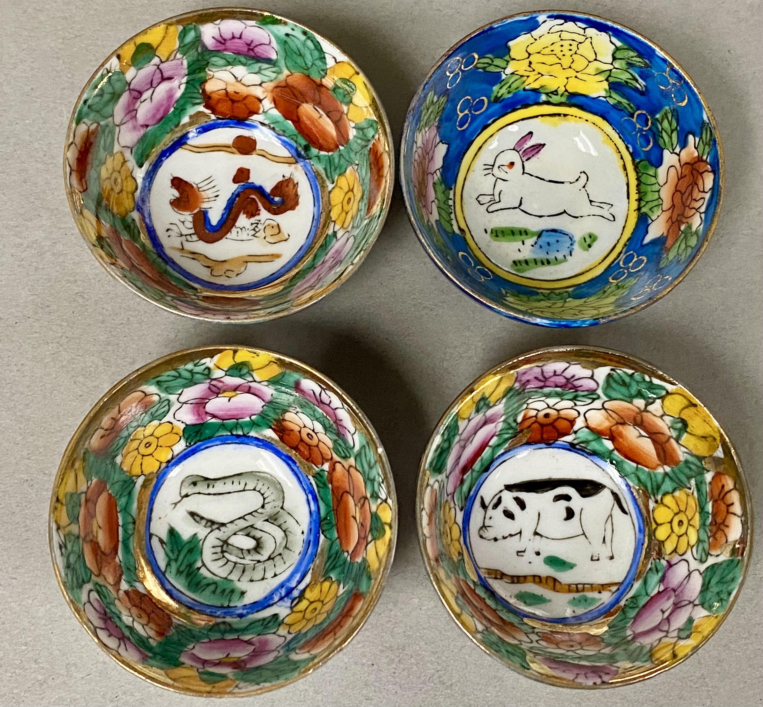 Set of Twelve Chinese Porcelain Bowls