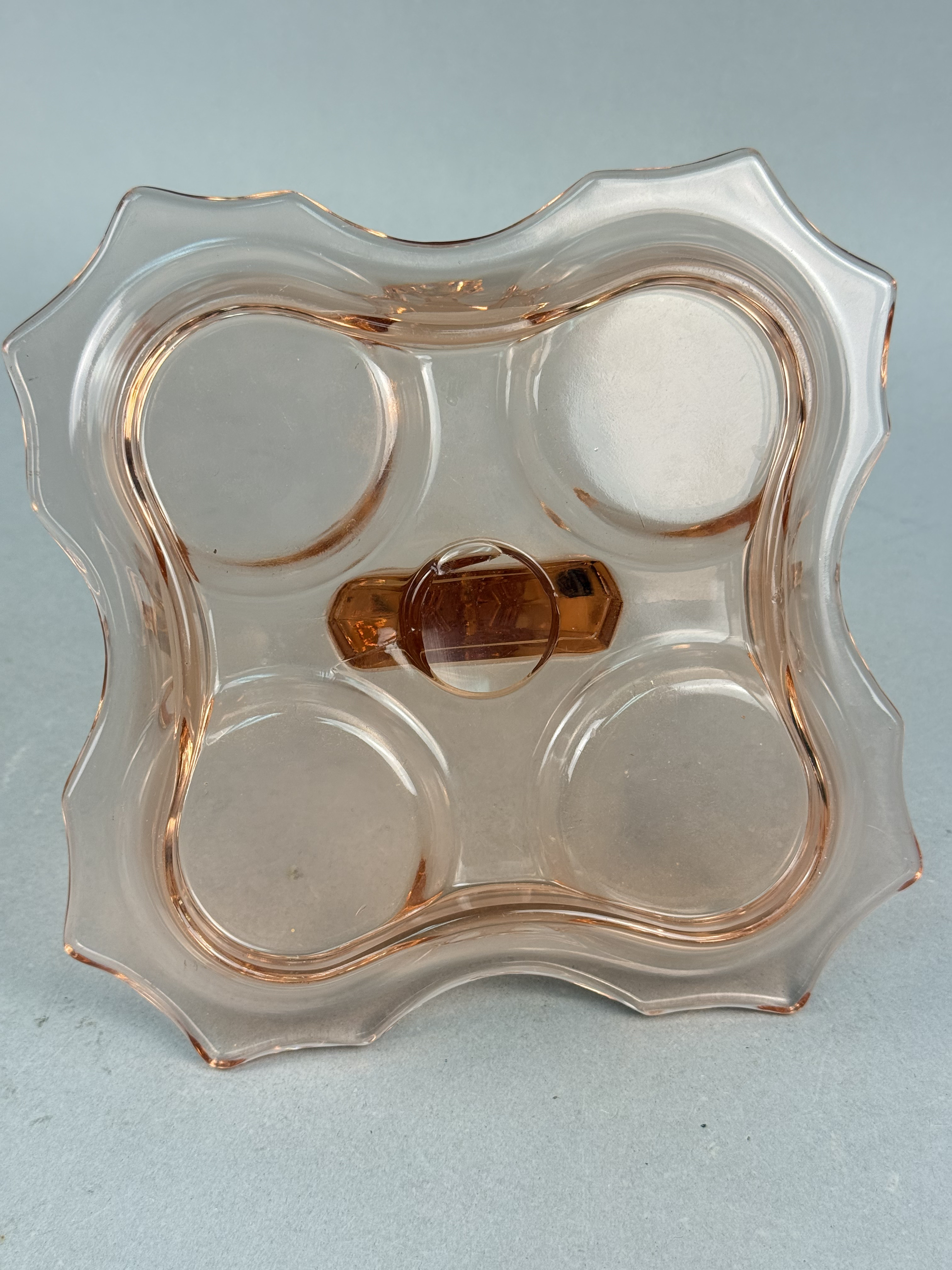 Cambridge Pink Glass Bridge Tray