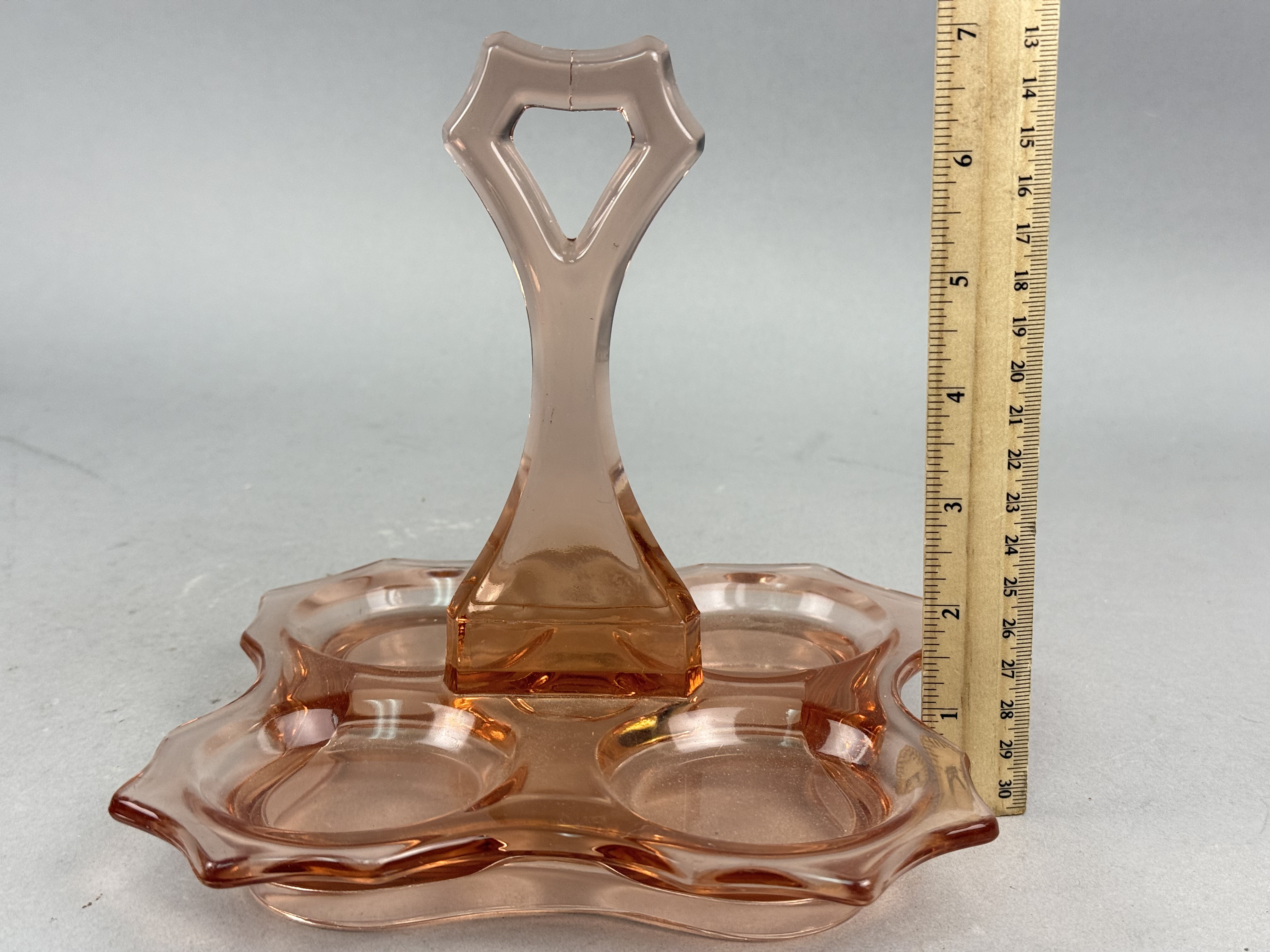 Cambridge Pink Glass Bridge Tray