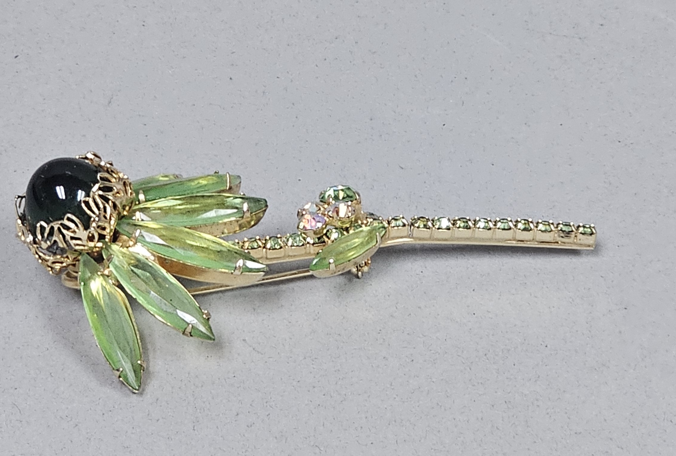 Vintage Green Rhinestone Floral Brooch
