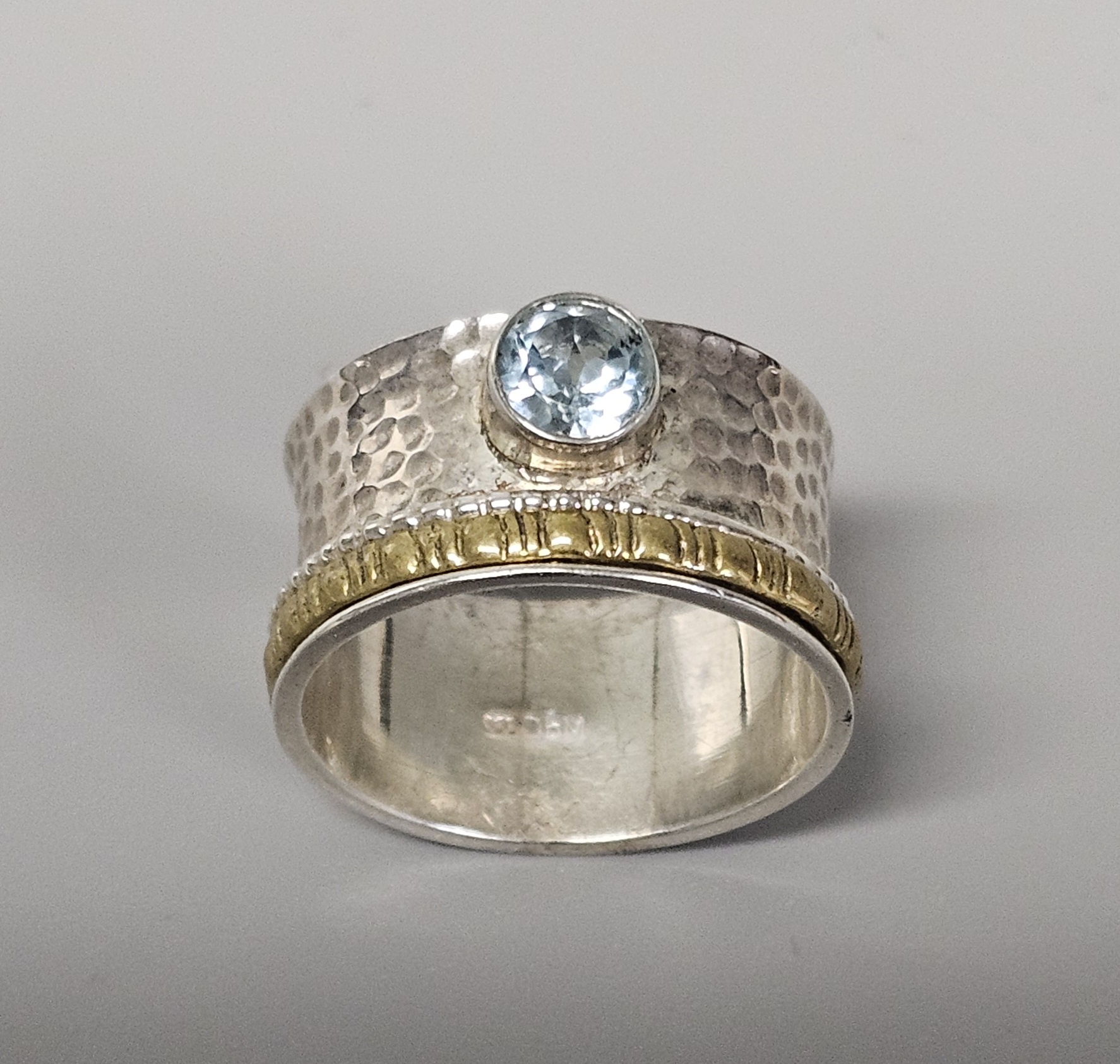 Sterling Silver and Gemstone Spinner Ring 6.2 Grams