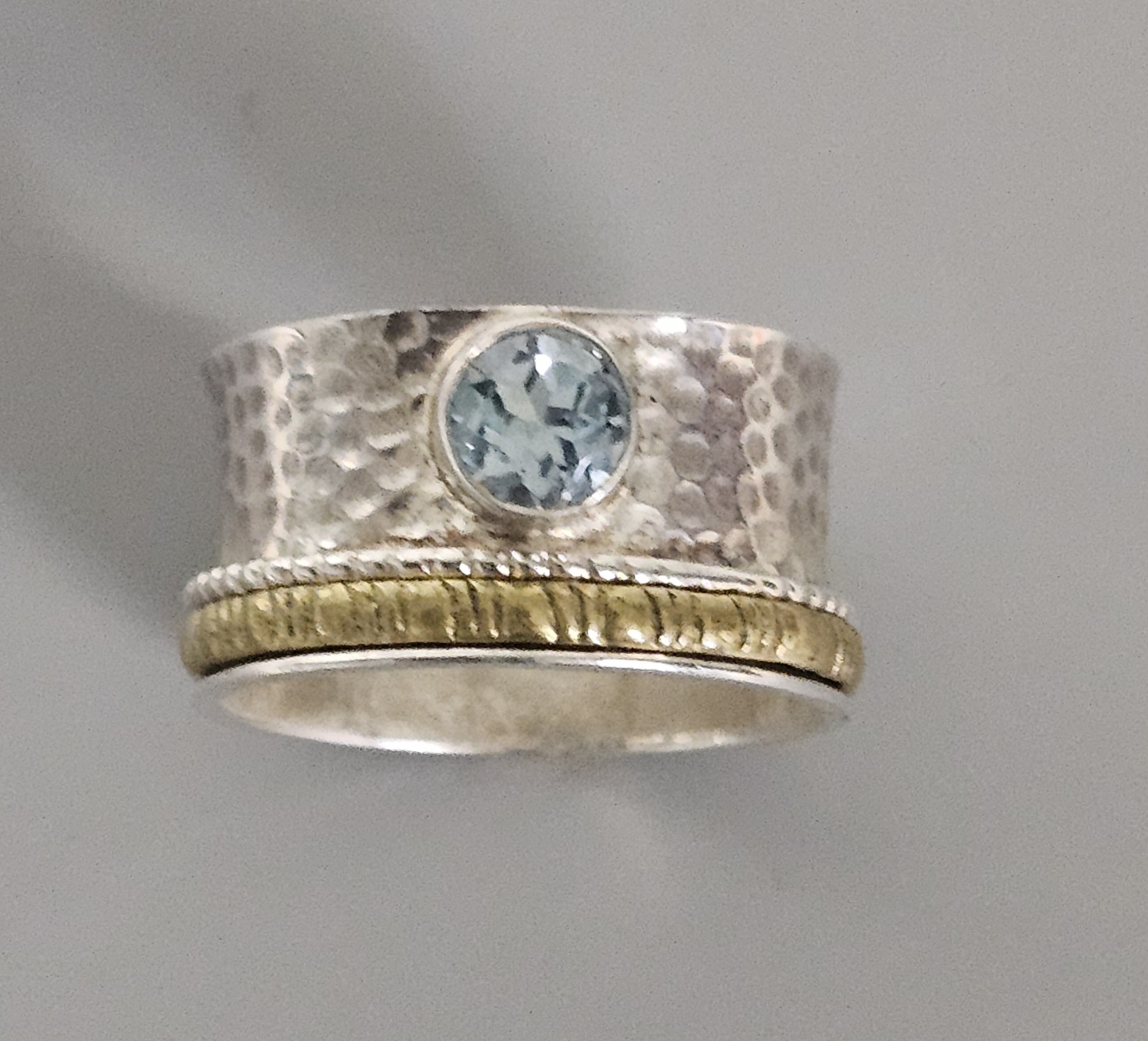 Sterling Silver and Gemstone Spinner Ring 6.2 Grams