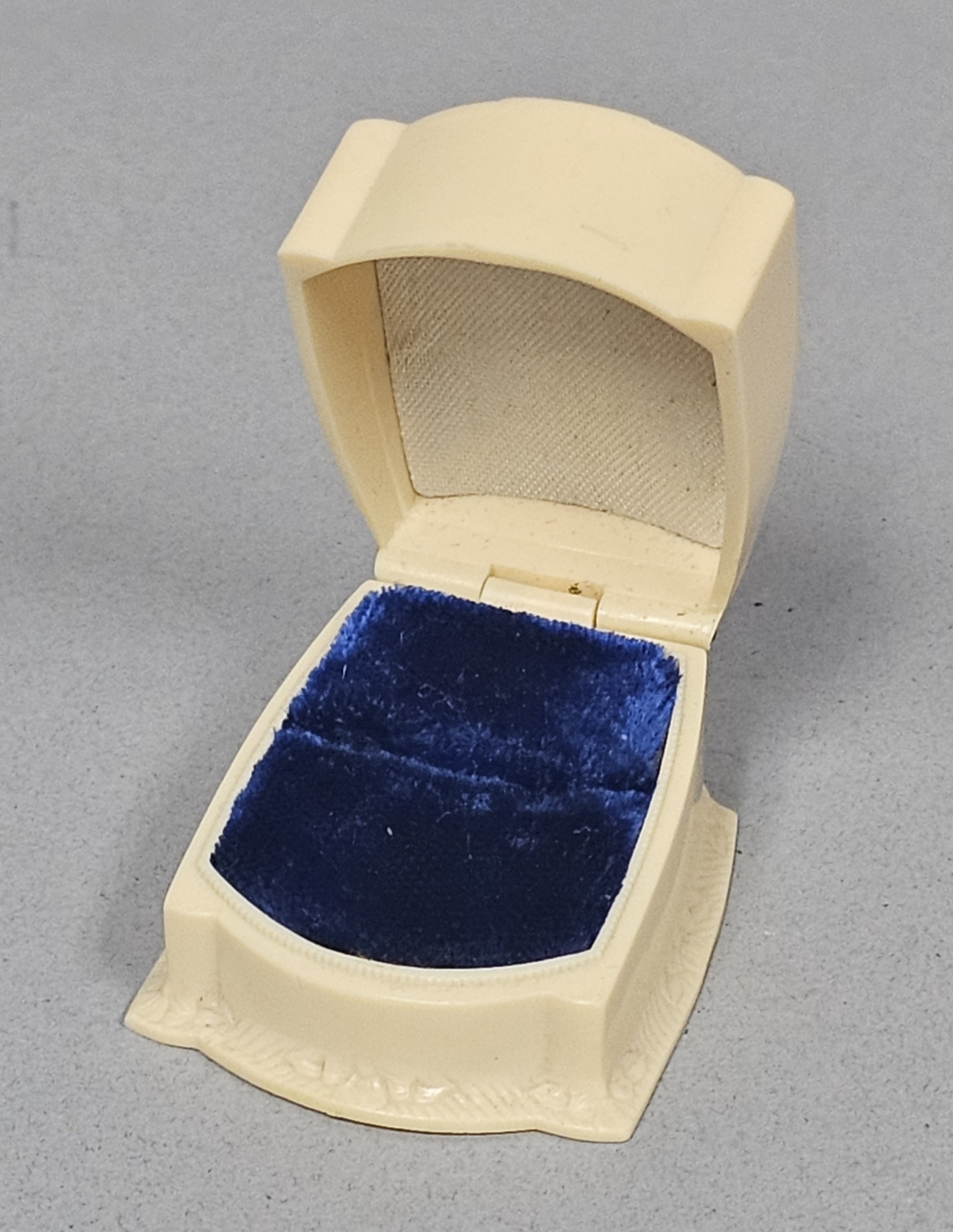 Art Deco Floral Celluloid Ring Box