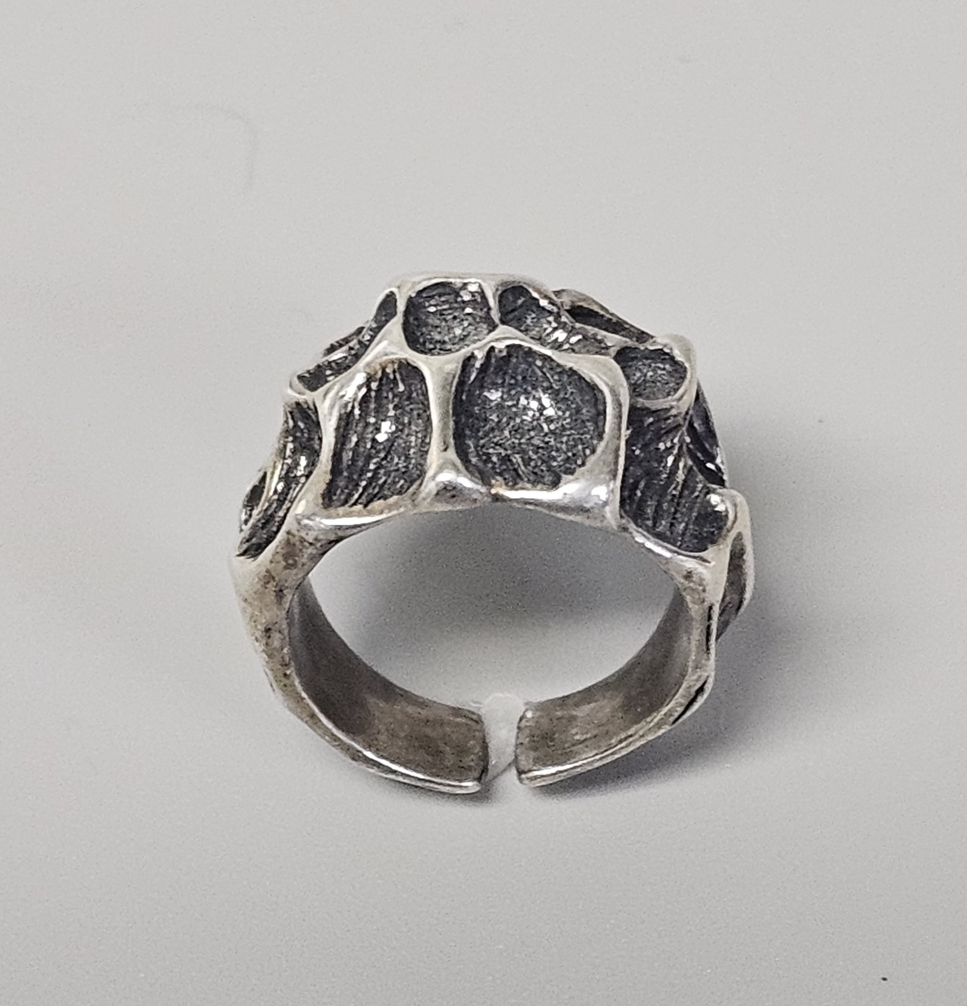 Studio C&K Neptune Sterling Ring 12.0 Grams
