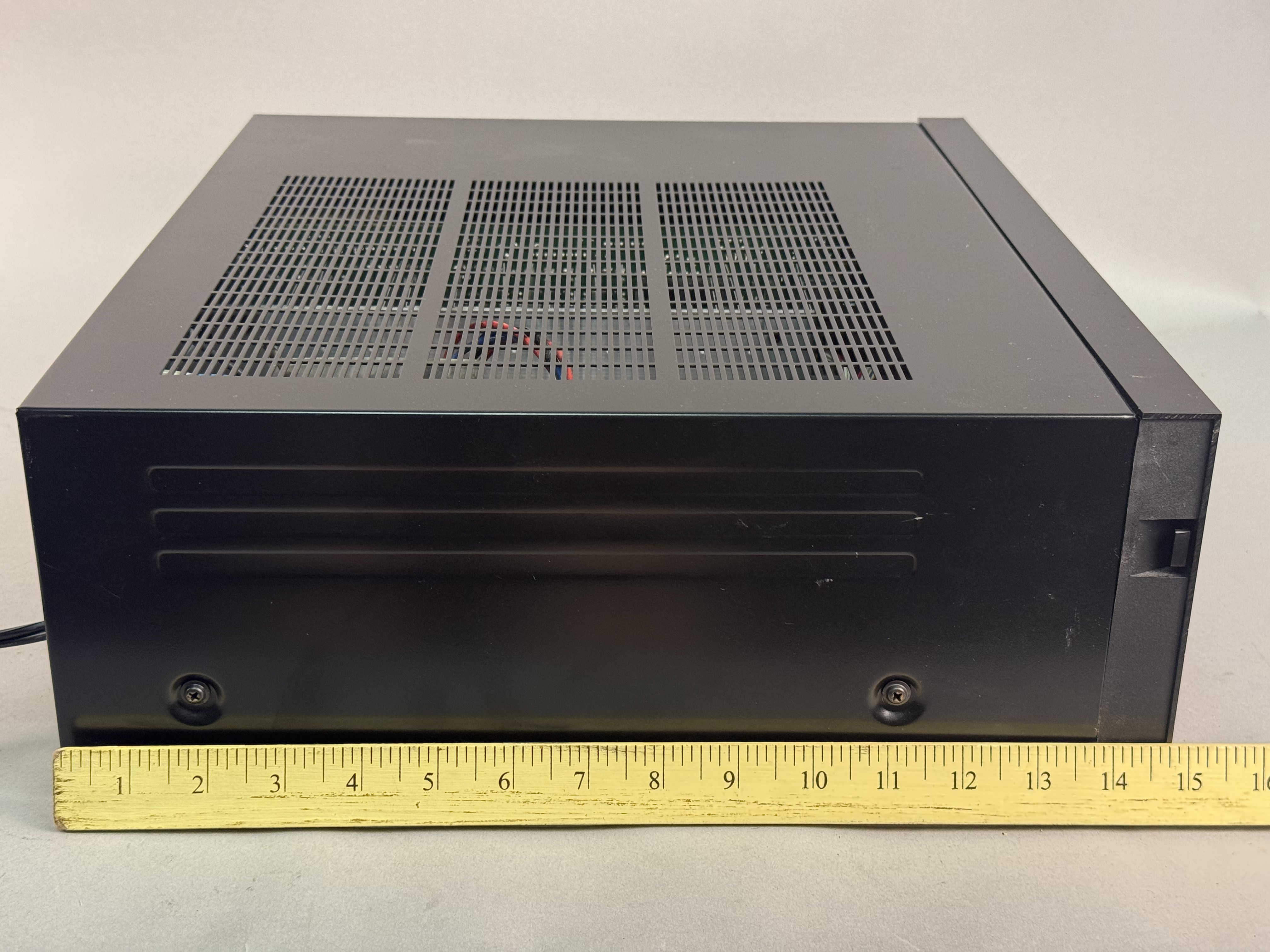 Yamaha R-8 Natural Sound Stereo Receiver