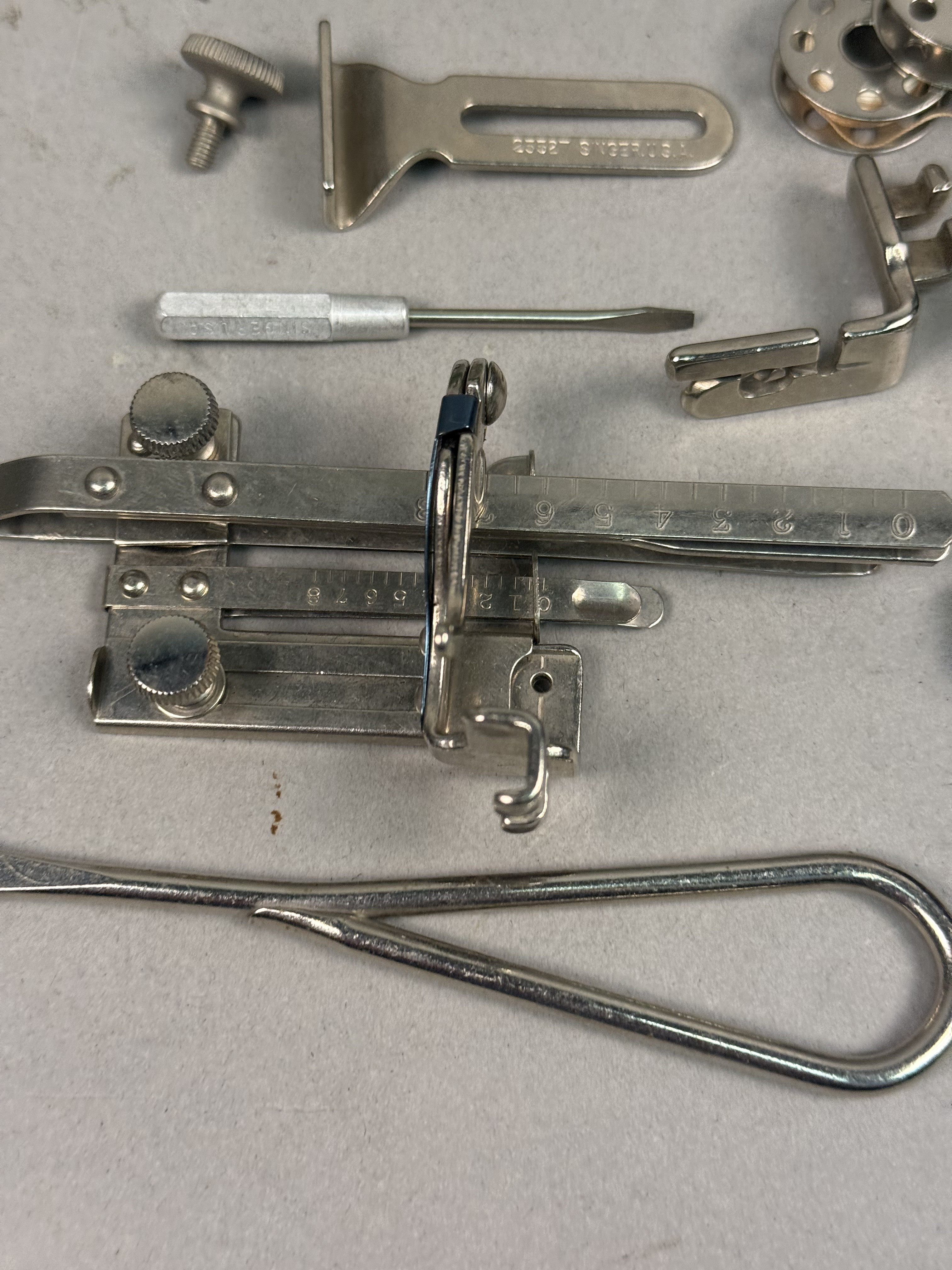 Singer Model 221-1 Featherweight Sewing Machine