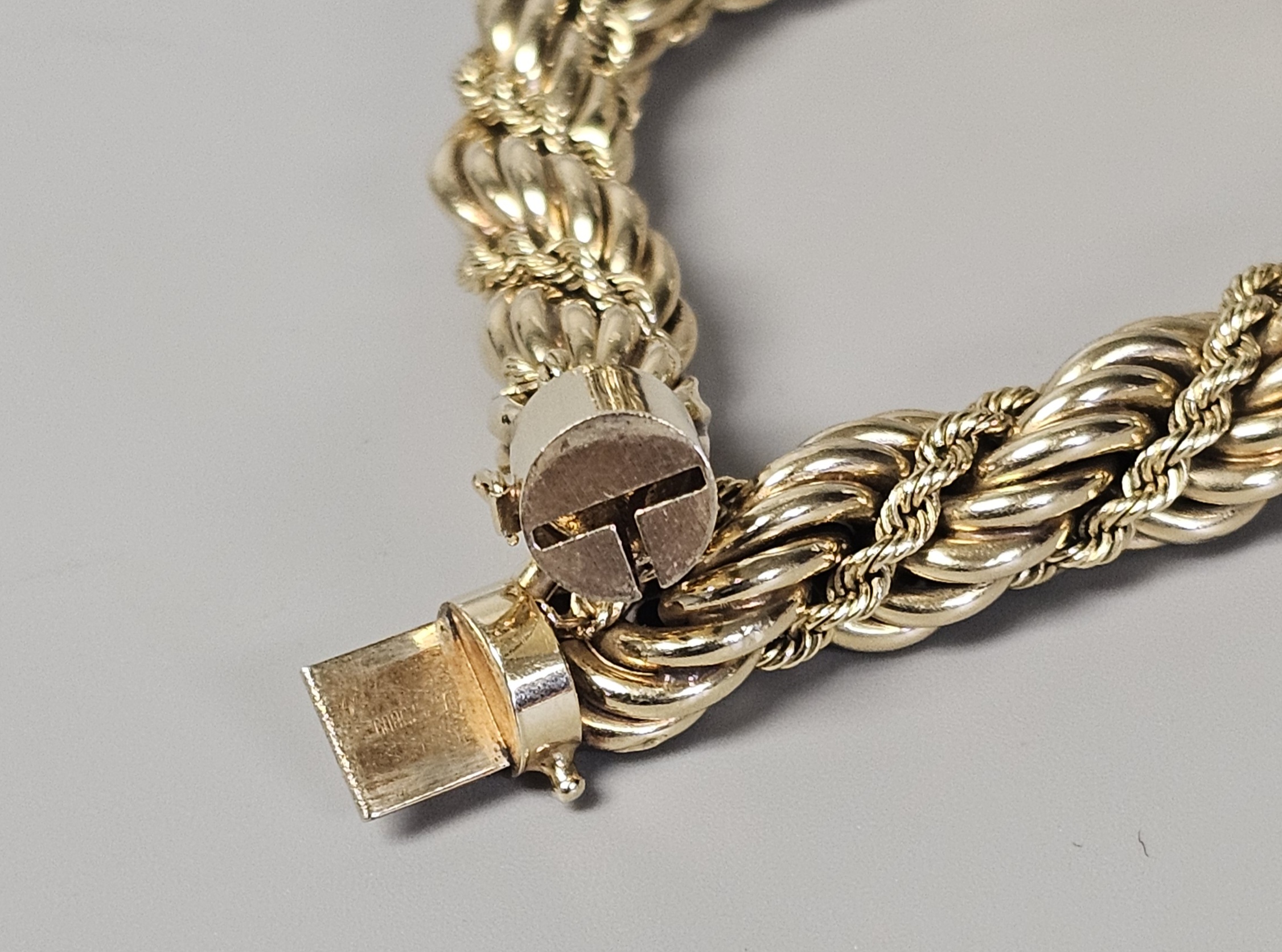 Heavy 14K Gold Rope Bracelet 29.5 Grams