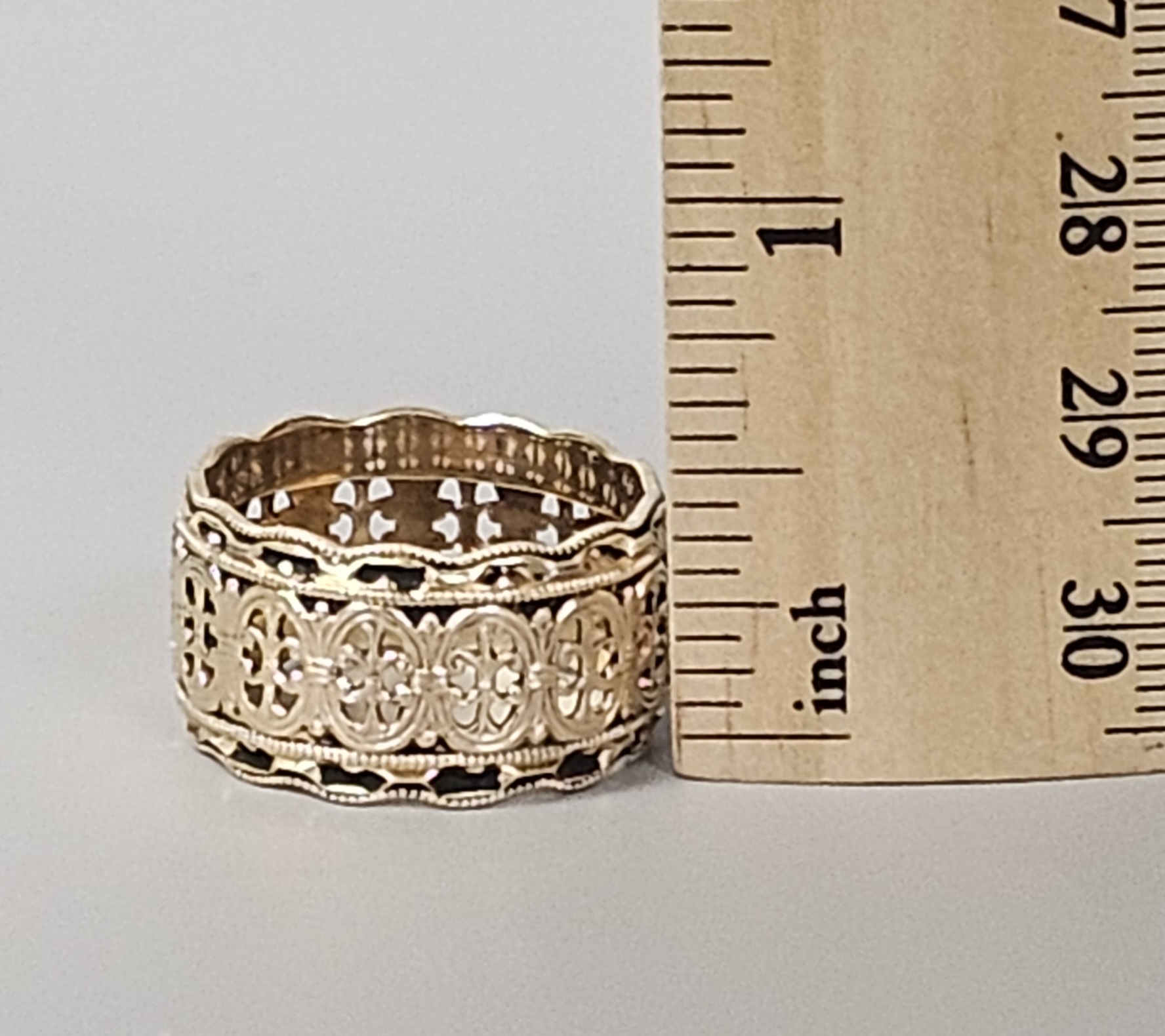 14K Gold Filigree Band Ring 7.6 Grams