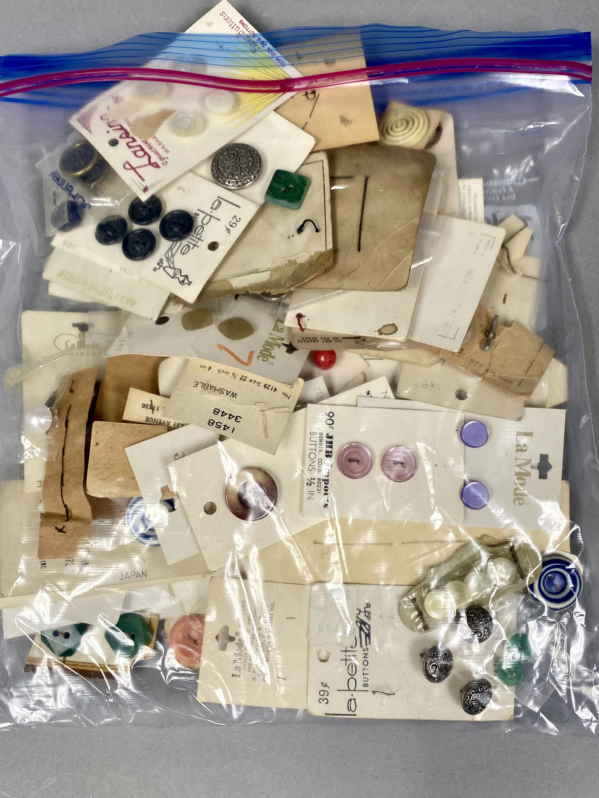 Assortment of Vintage Carded Sewing Buttons
