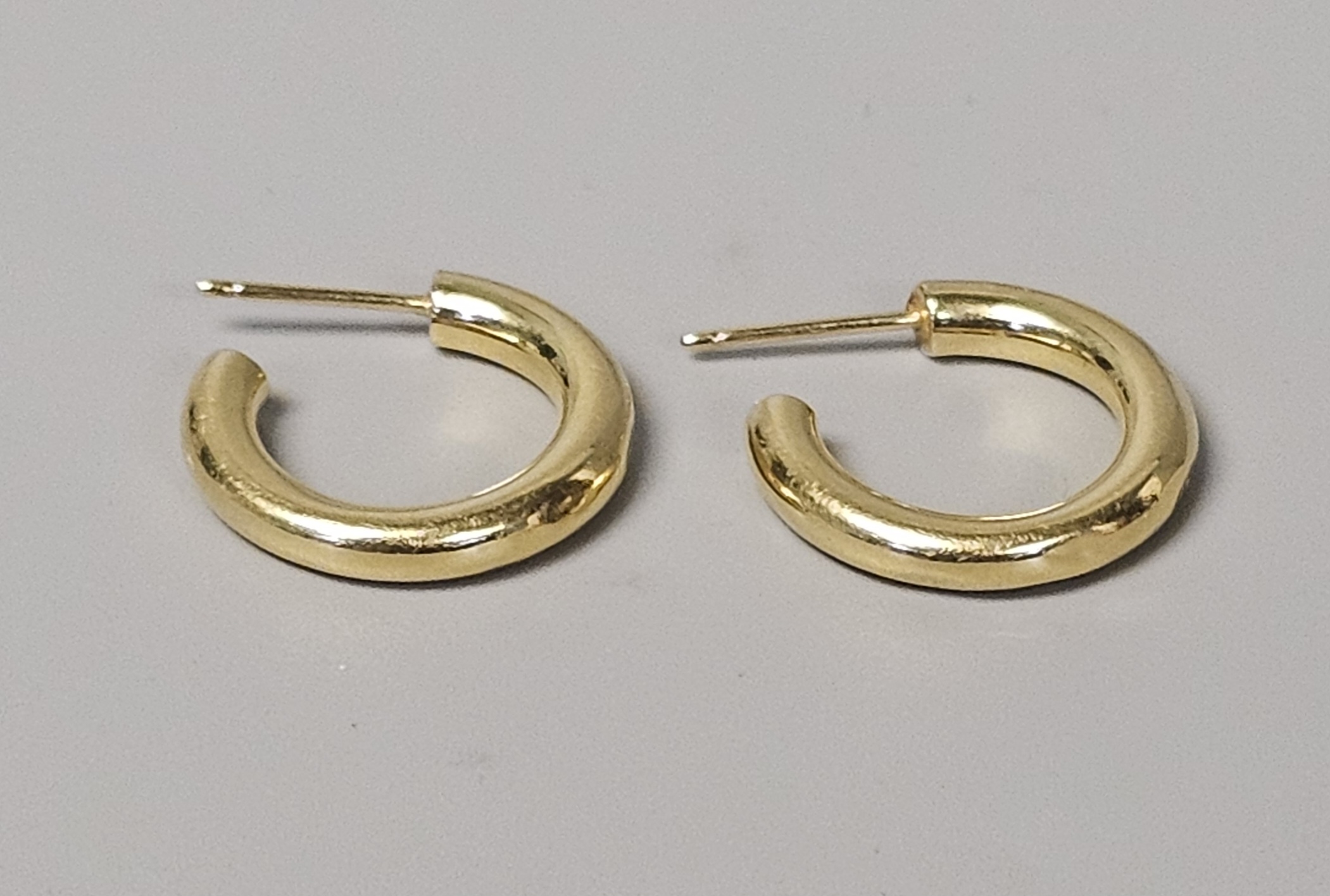 14K Yellow Gold Hoop Earrings 2.1 Grams