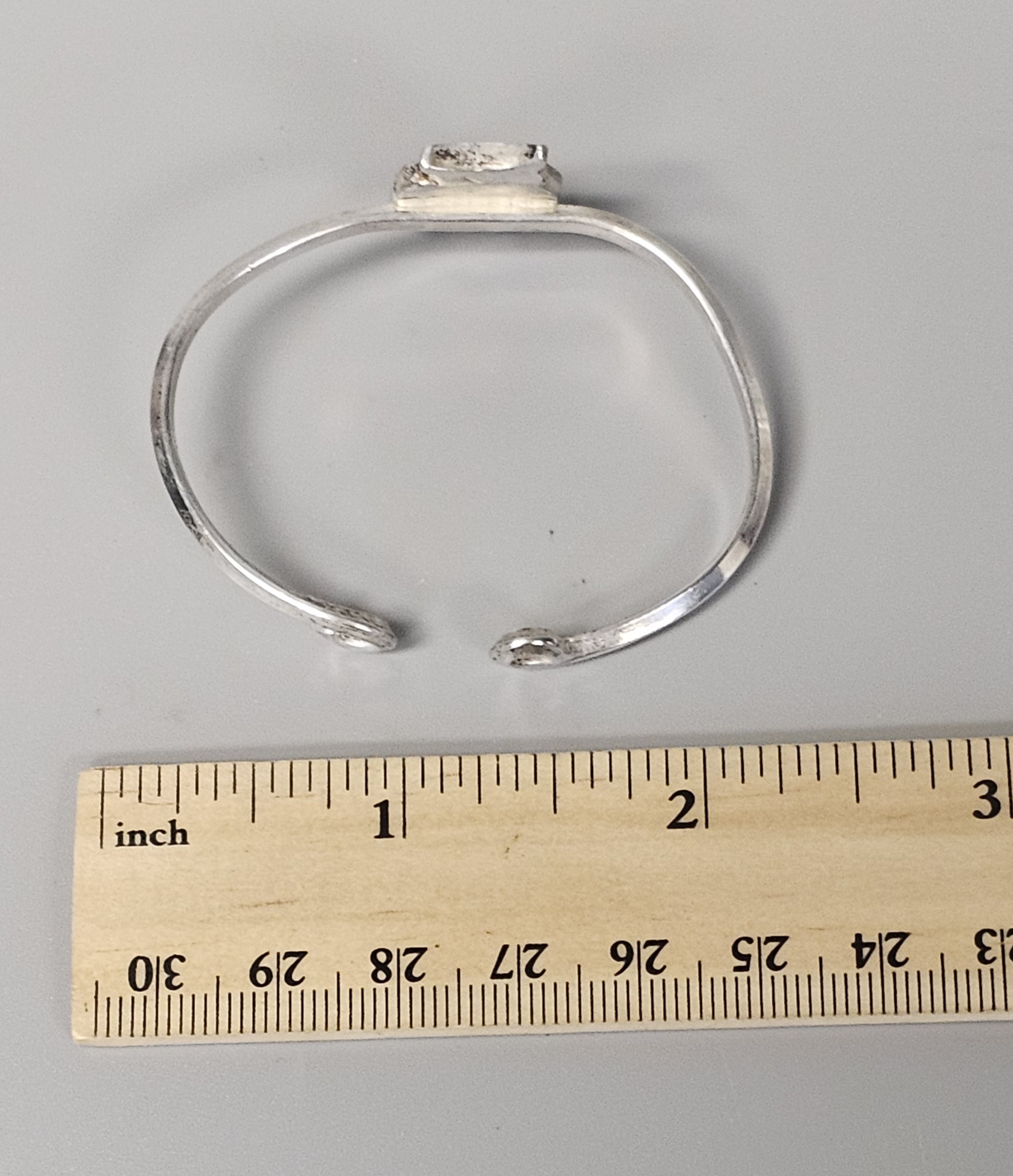 Zuni-Style Inlay Owl Silver Bracelet 10.0 Grams