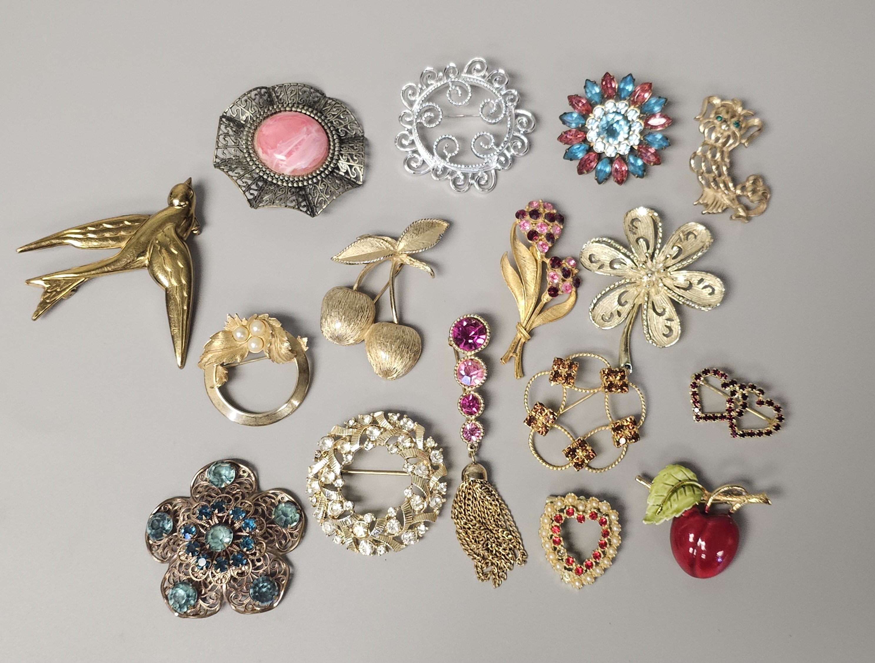 Vintage Costume Jewelry Brooches Inc Coventry