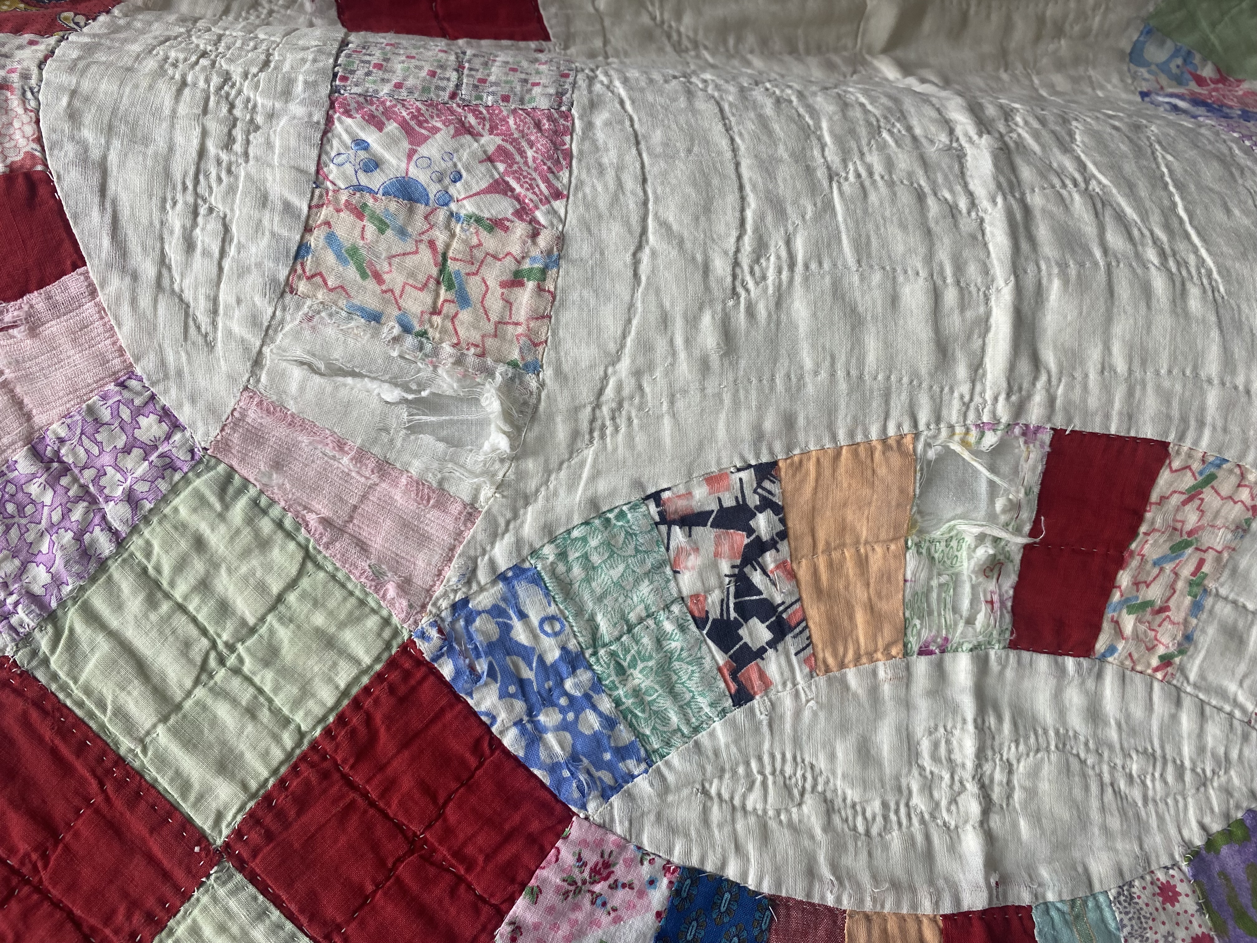 Double Wedding Ring Cotton Quilt
