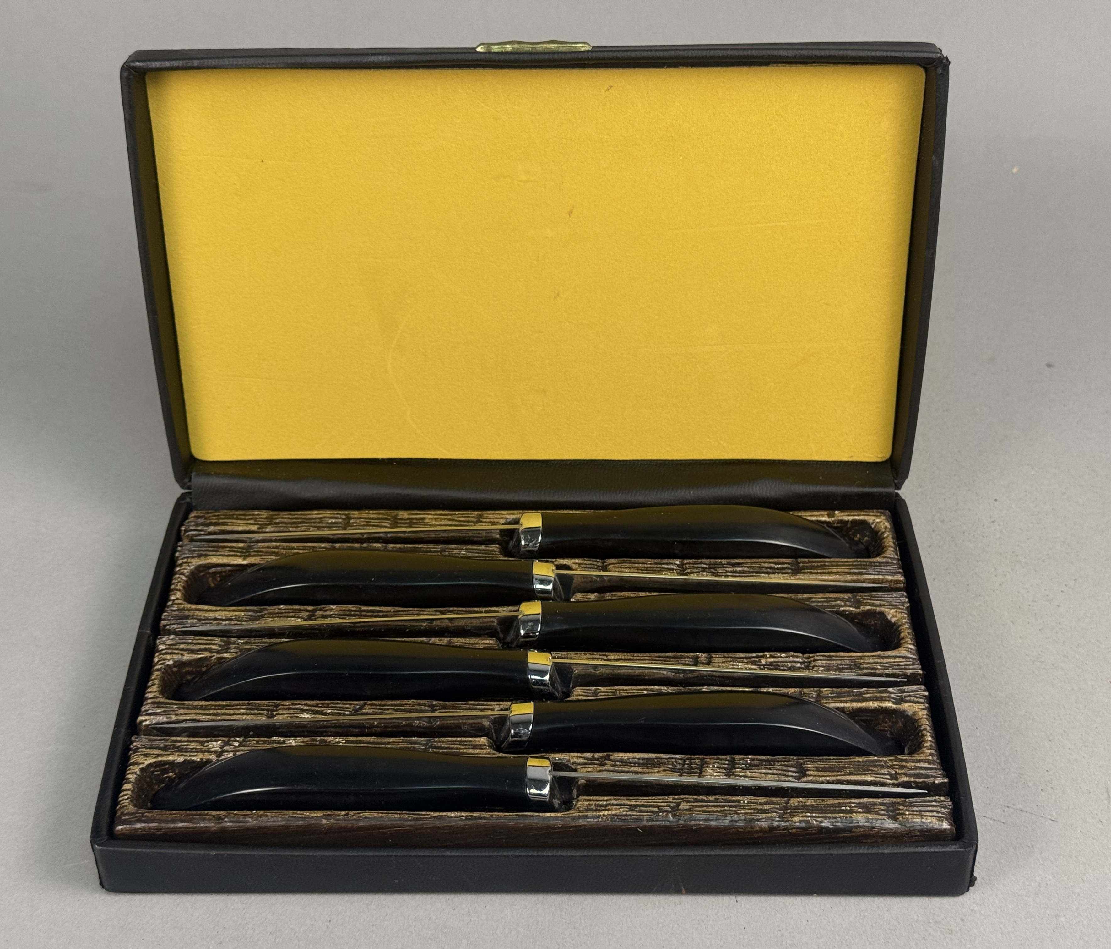 Six West Bend Steak Knives