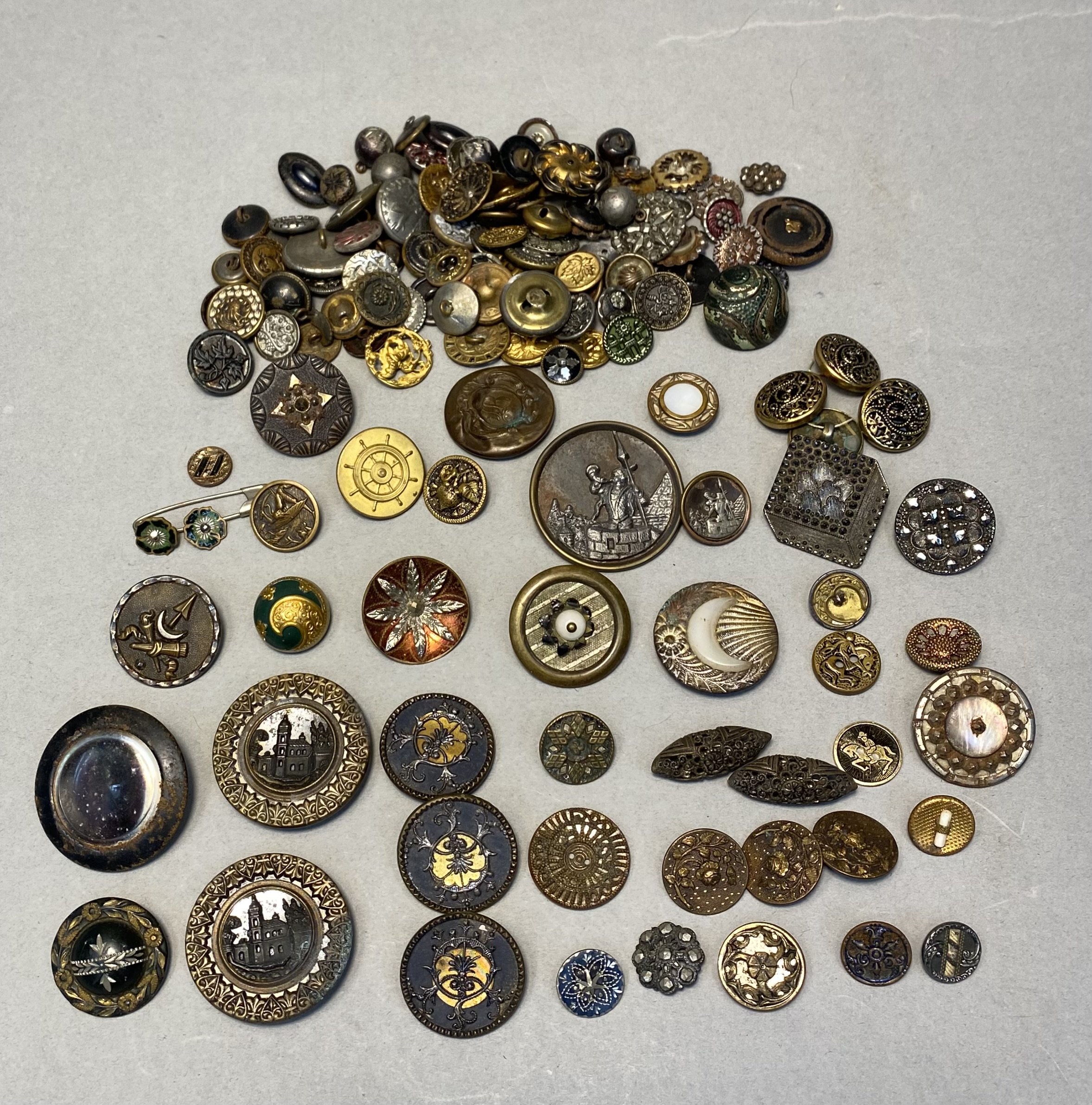 Antique and Vintage Assorted Buttons