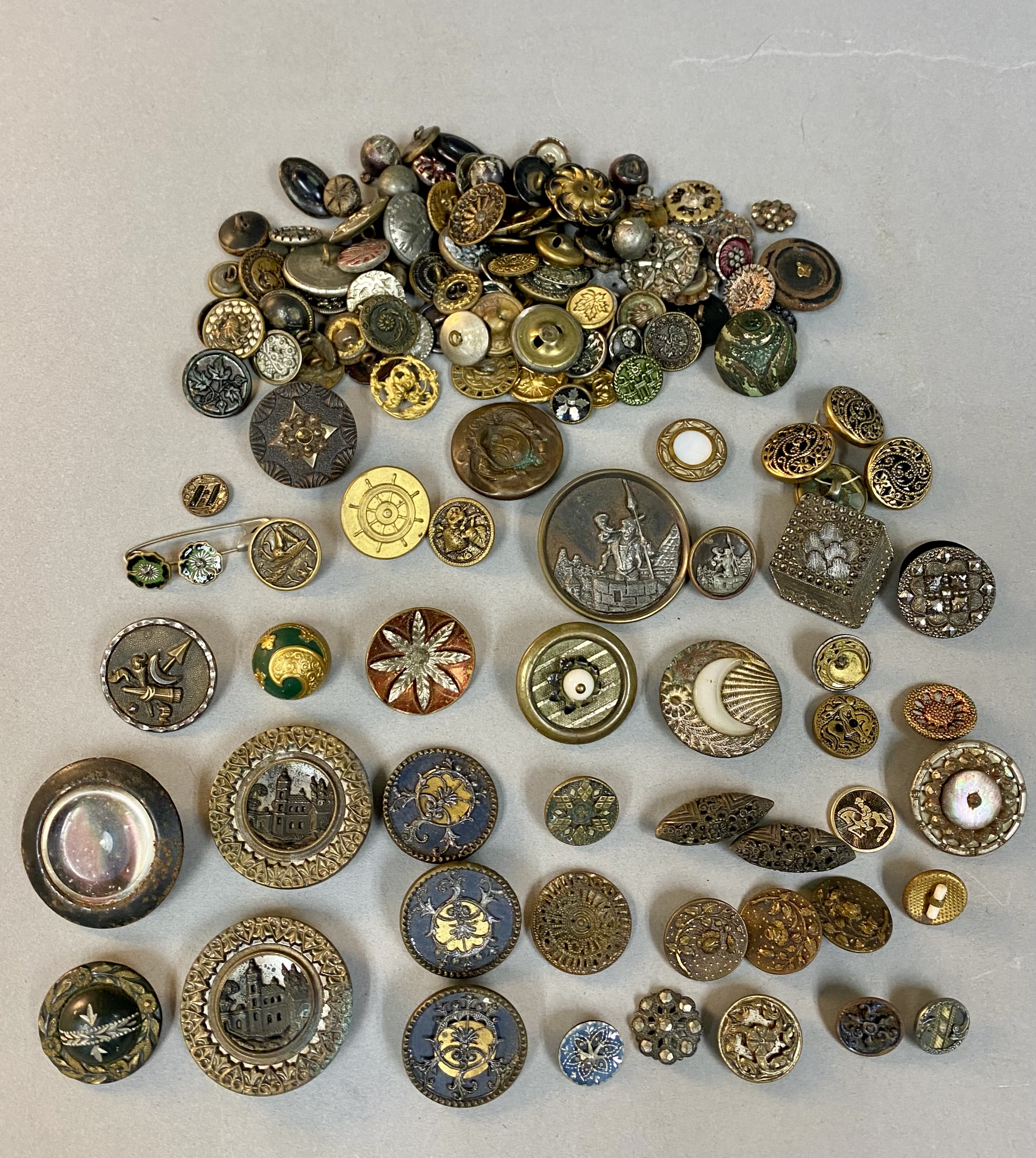 Antique and Vintage Assorted Buttons