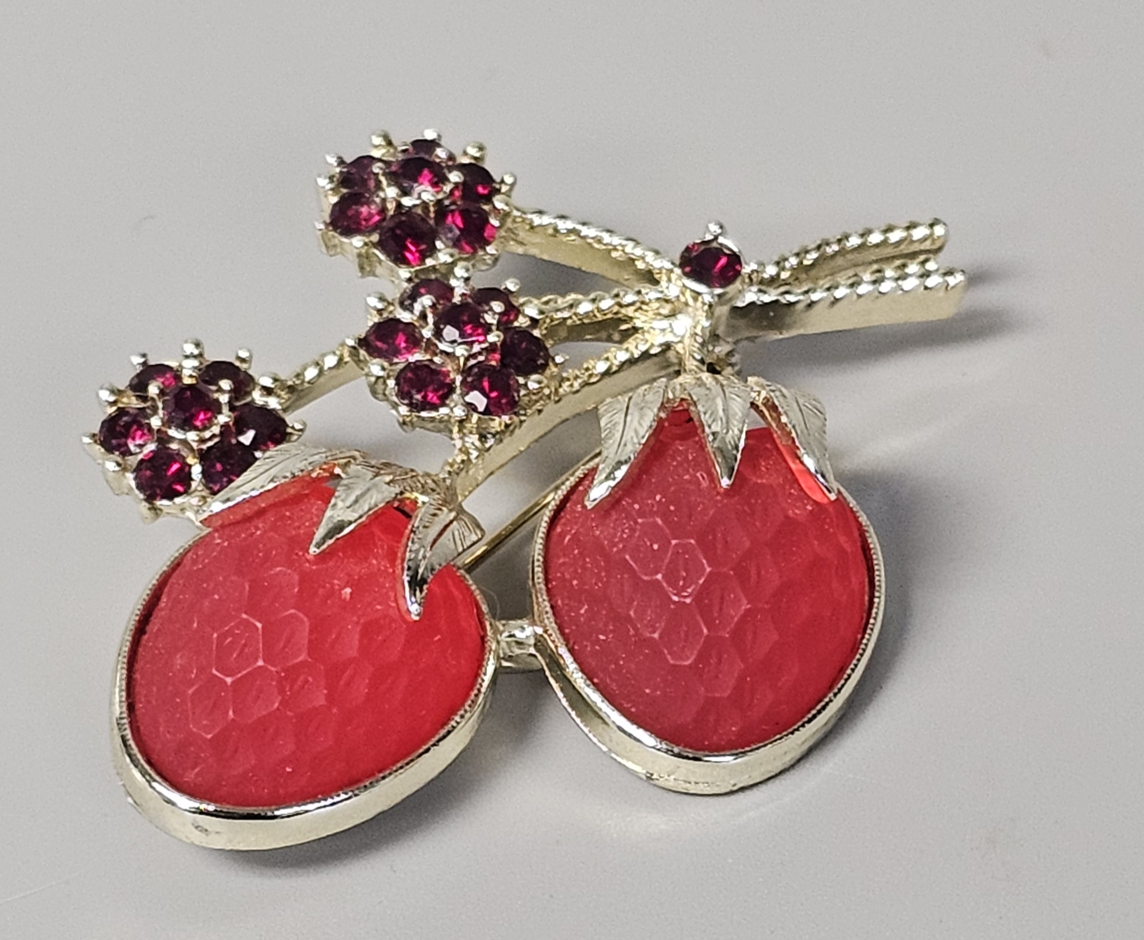 Sarah Coventry Strawberry Festival Brooch