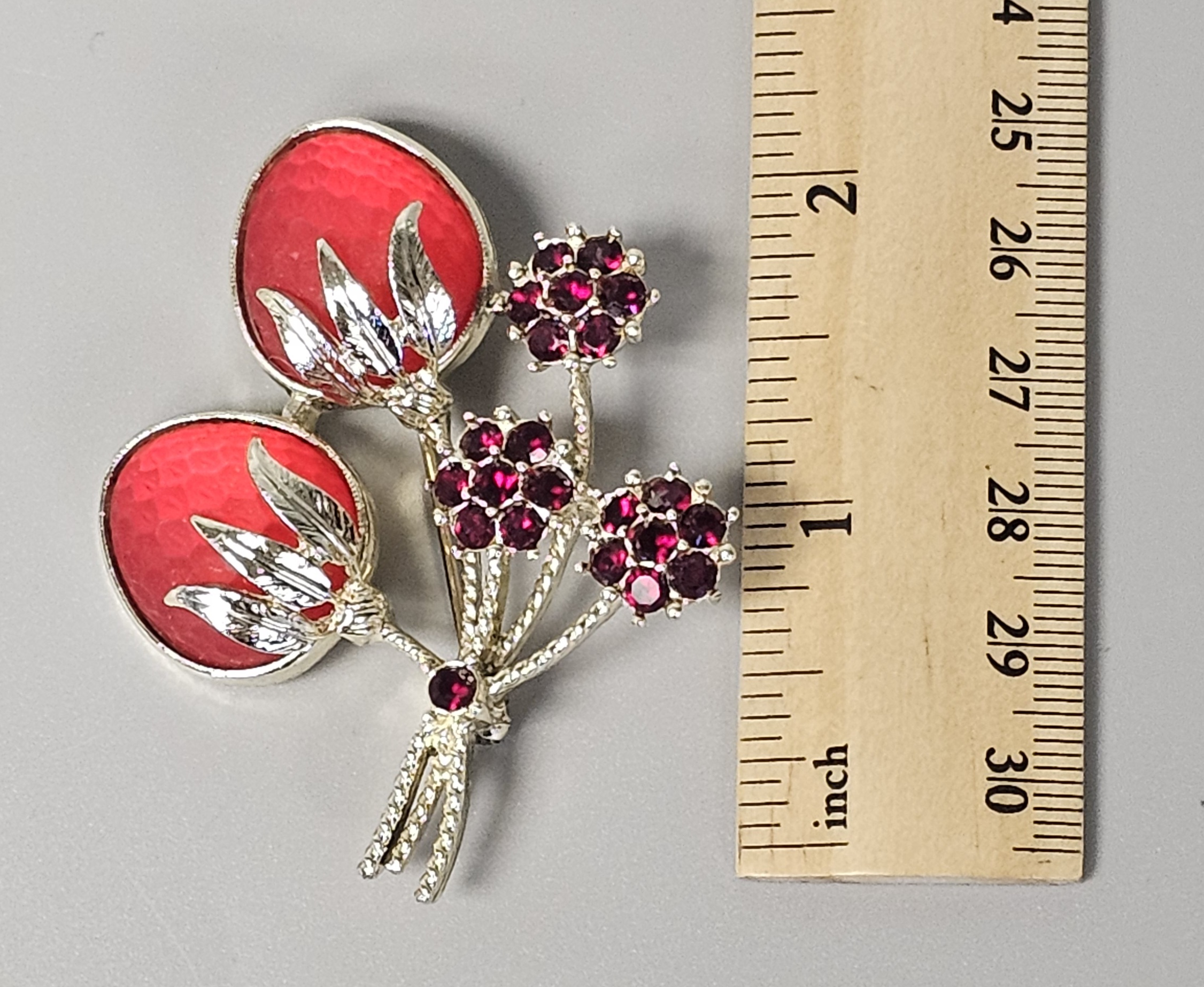 Sarah Coventry Strawberry Festival Brooch