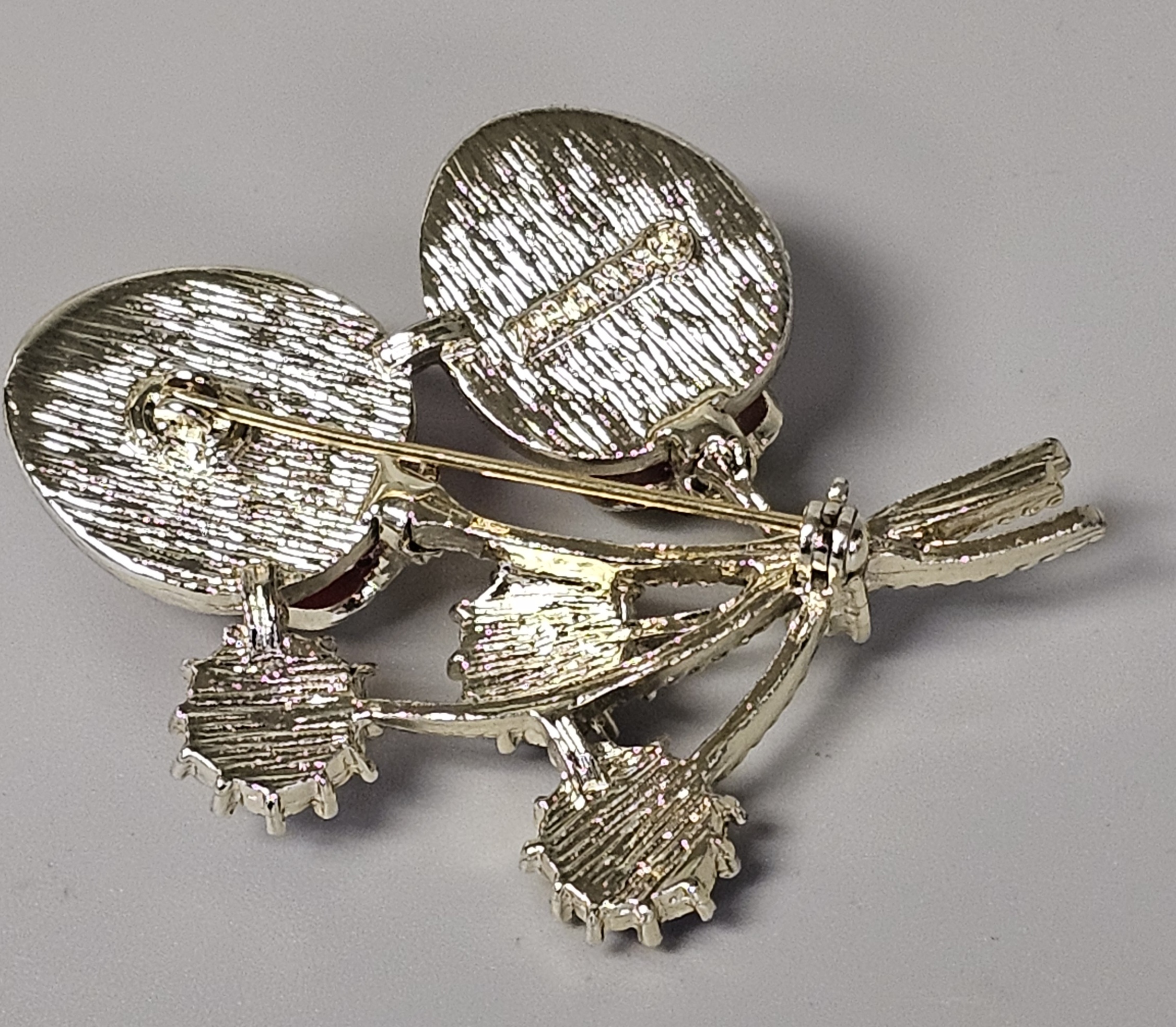 Sarah Coventry Strawberry Festival Brooch