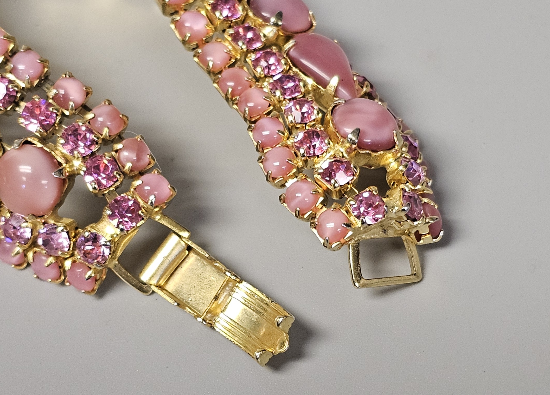 Vintage Pink Moonglow Jewelry Parure