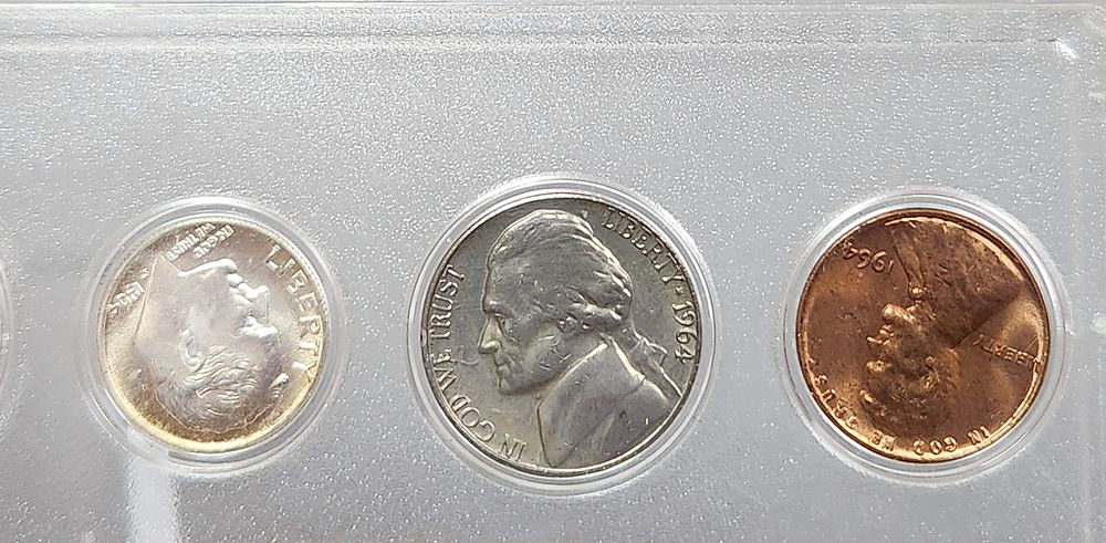 Uncirculated 1964 US Coins 21 Grams