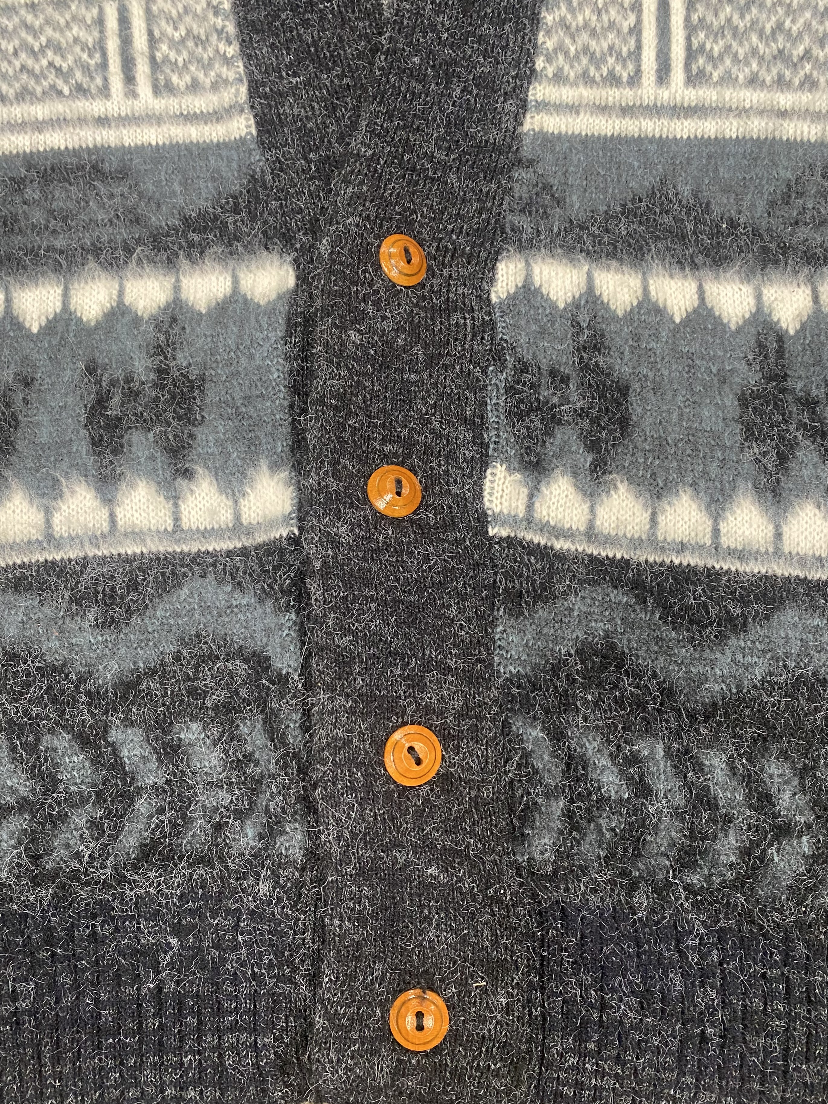 Tejidos Rumiñahui Wool Llama Cardigan