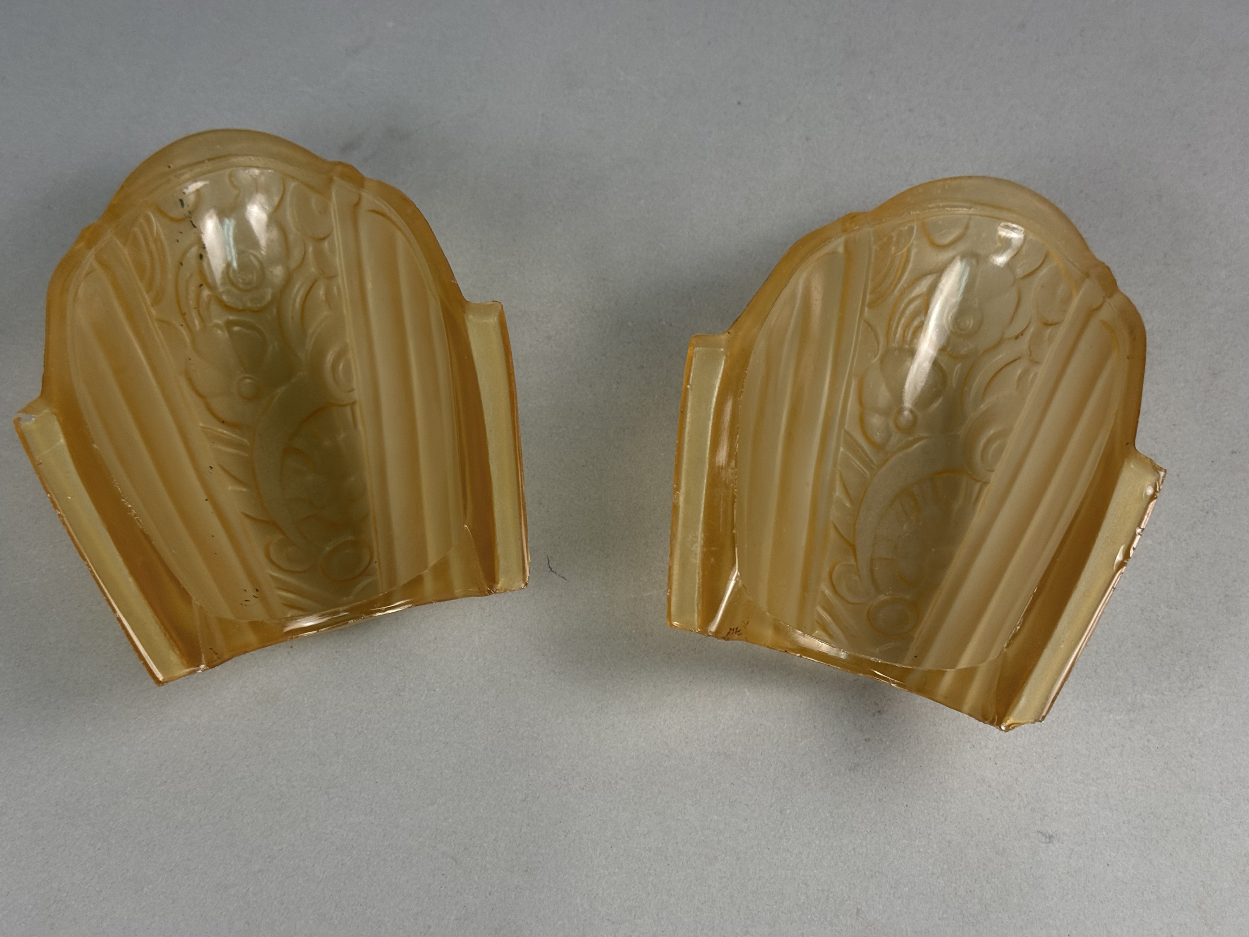 Pair of Lincoln Fleurette Slip Shades