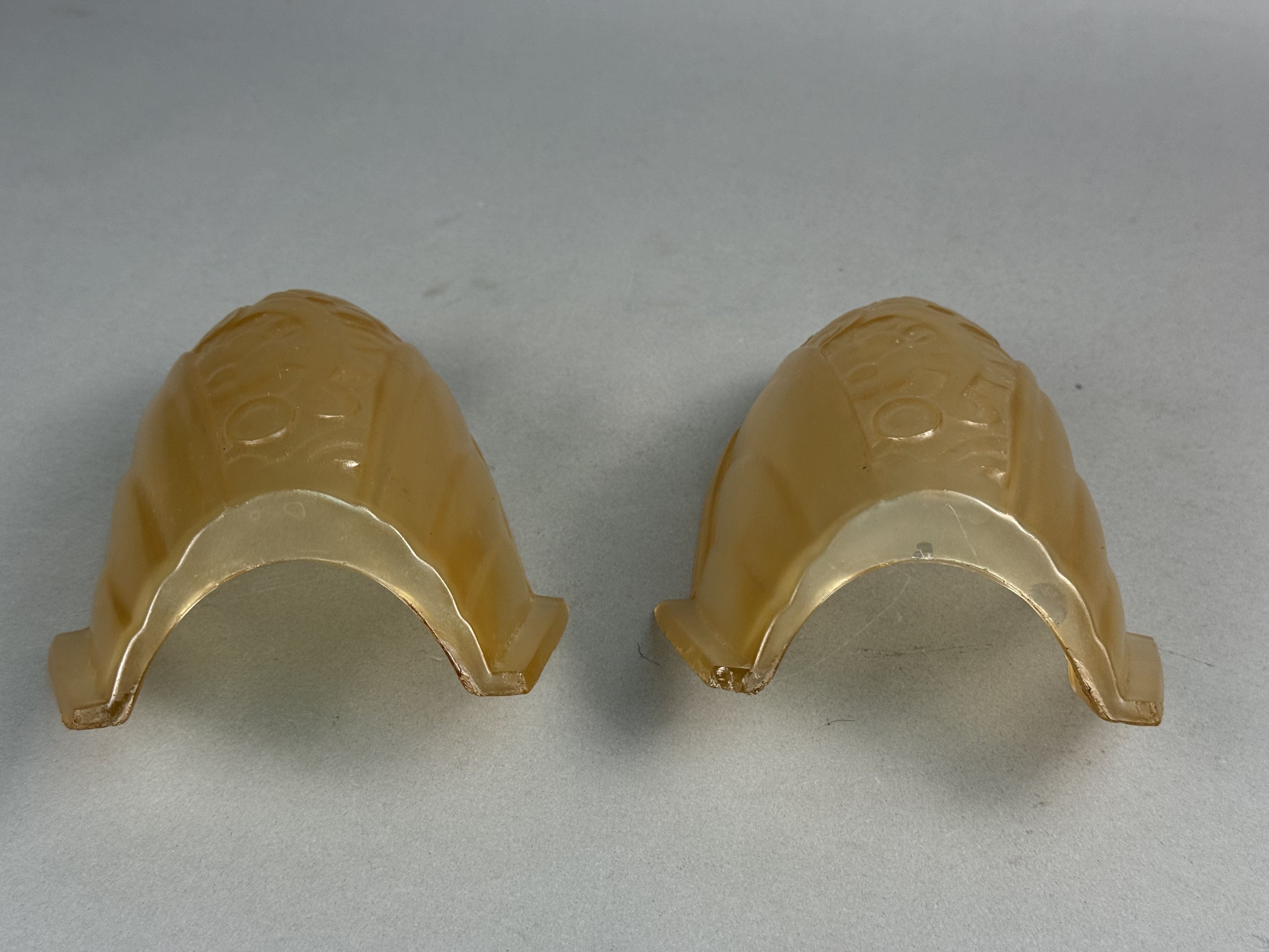 Pair of Lincoln Fleurette Slip Shades