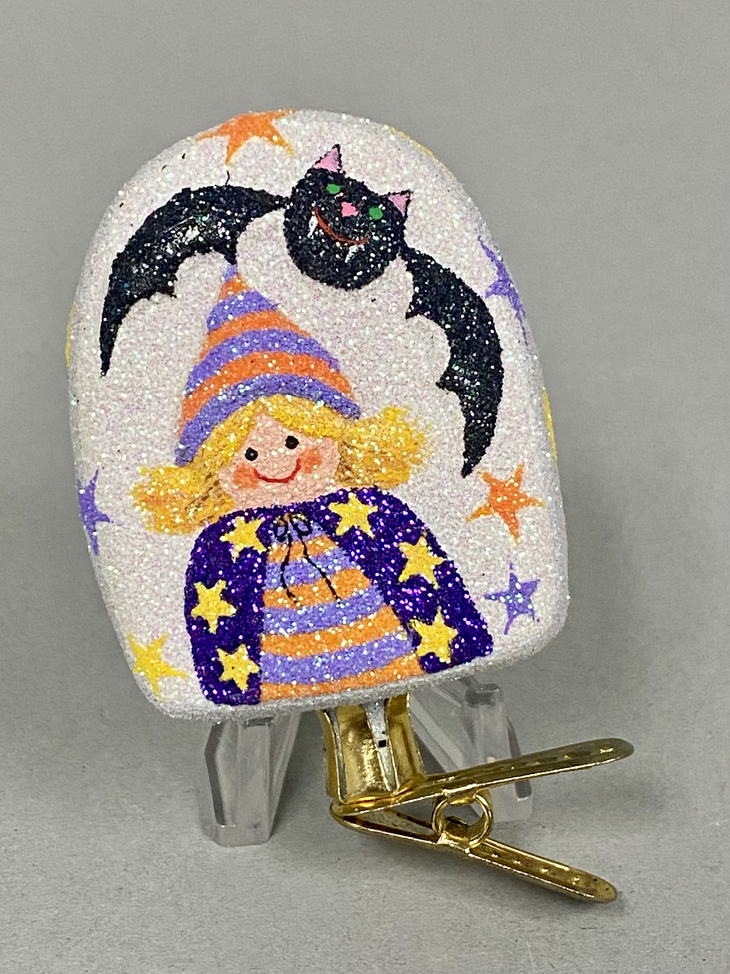 Vintage Halloween Witch Tombstone Clip