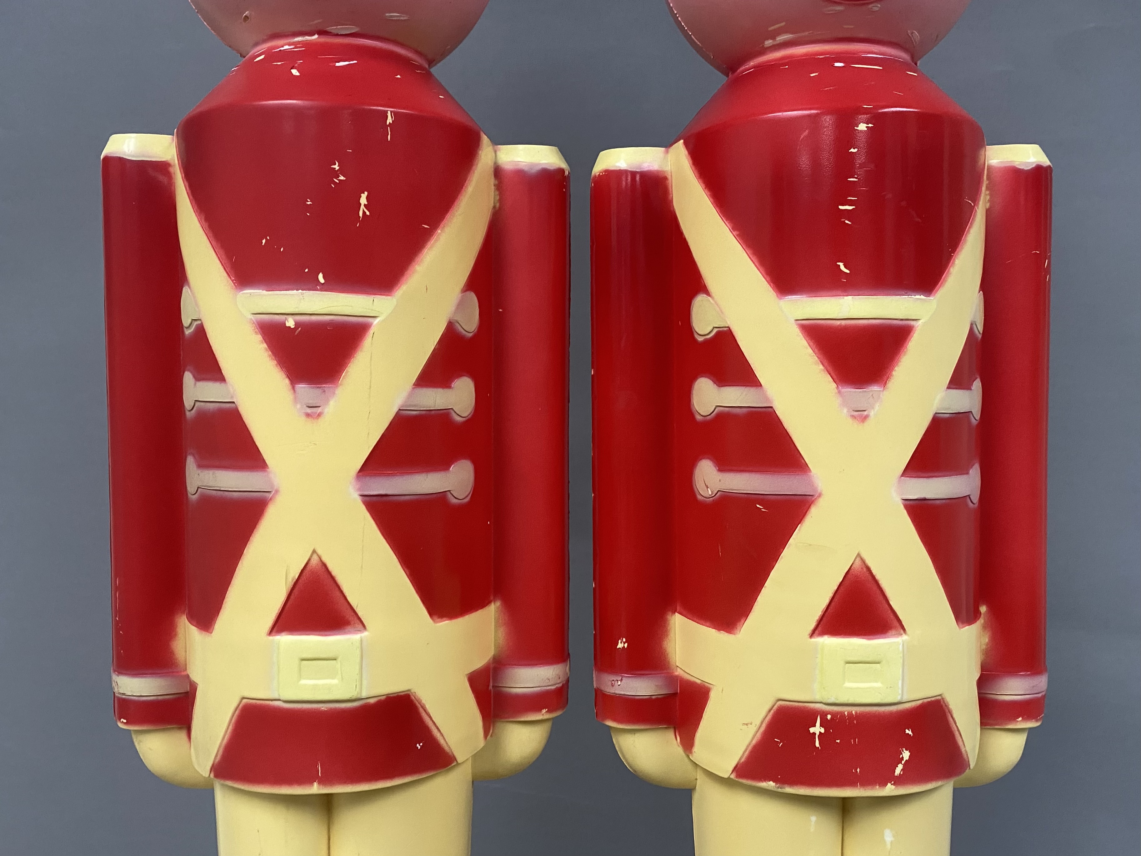 Vintage Toy Soldier Blow Mold Pair